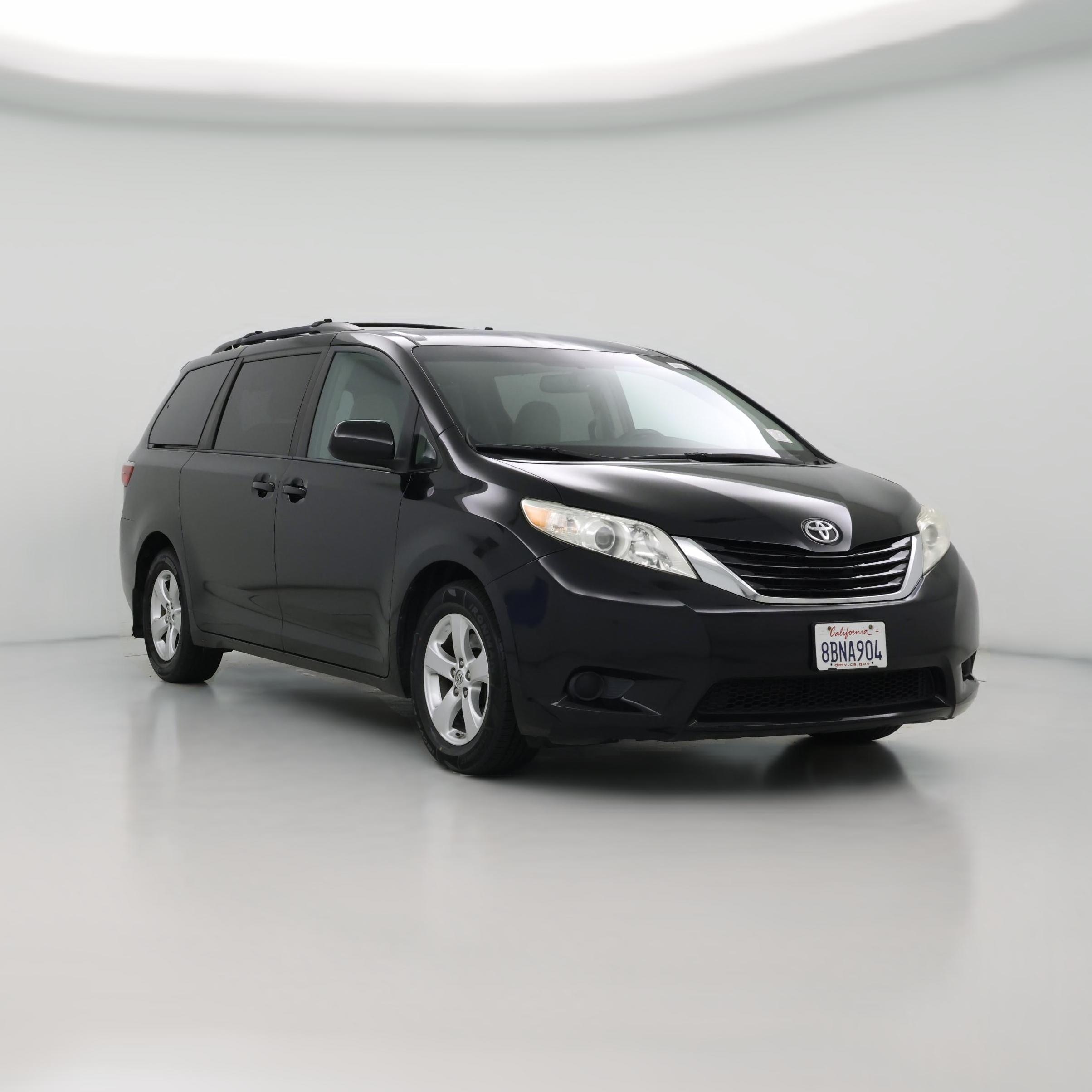 Thumbnail: 2017 Toyota Sienna - 1