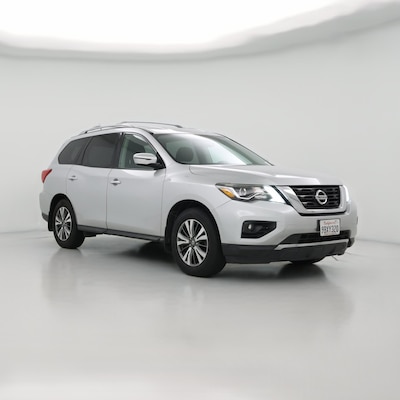 2017 Nissan Pathfinder SV