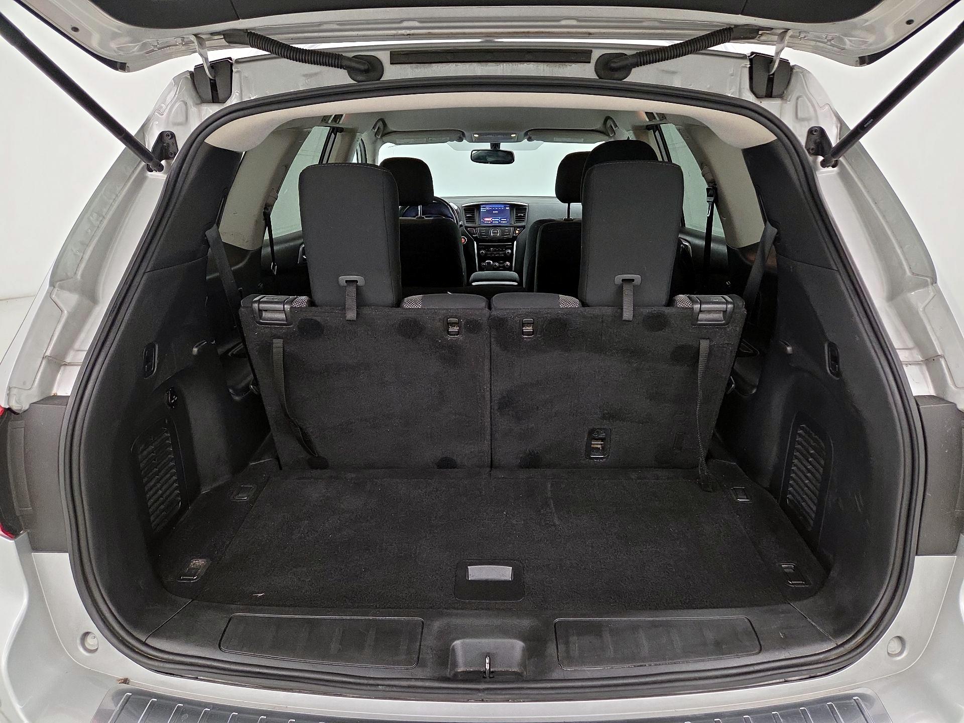 Thumbnail: 2017 Nissan Pathfinder - 20