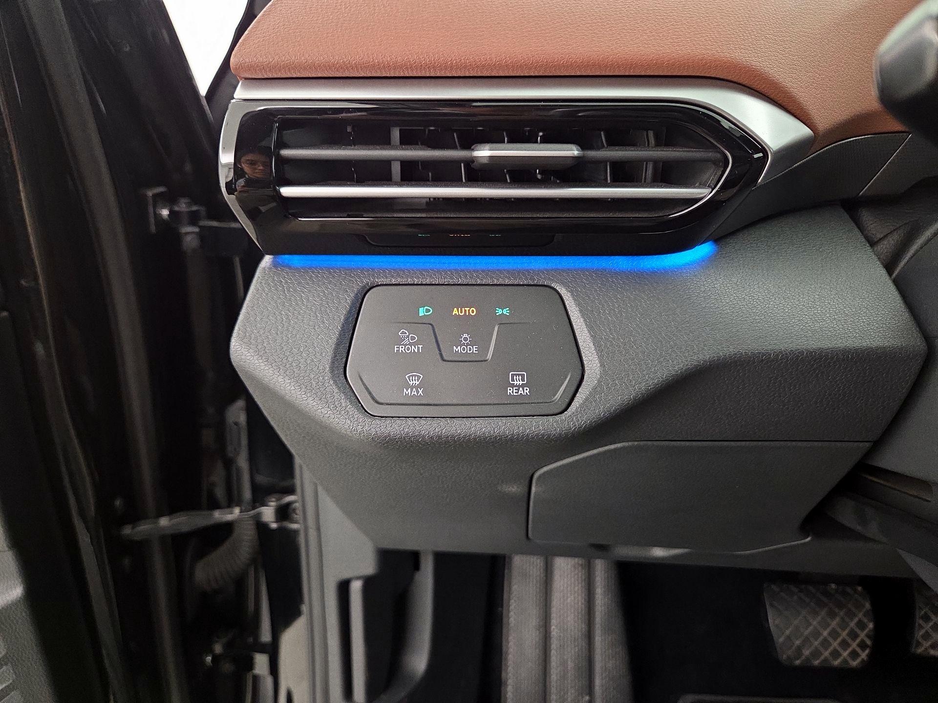 Thumbnail: 2021 Volkswagen ID.4 - 13