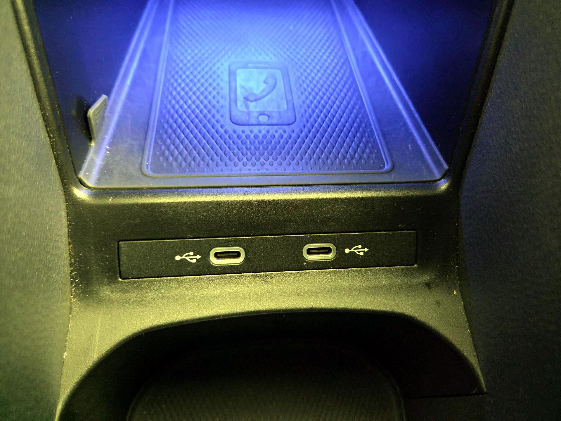 Thumbnail: 2021 Volkswagen ID.4 - 19