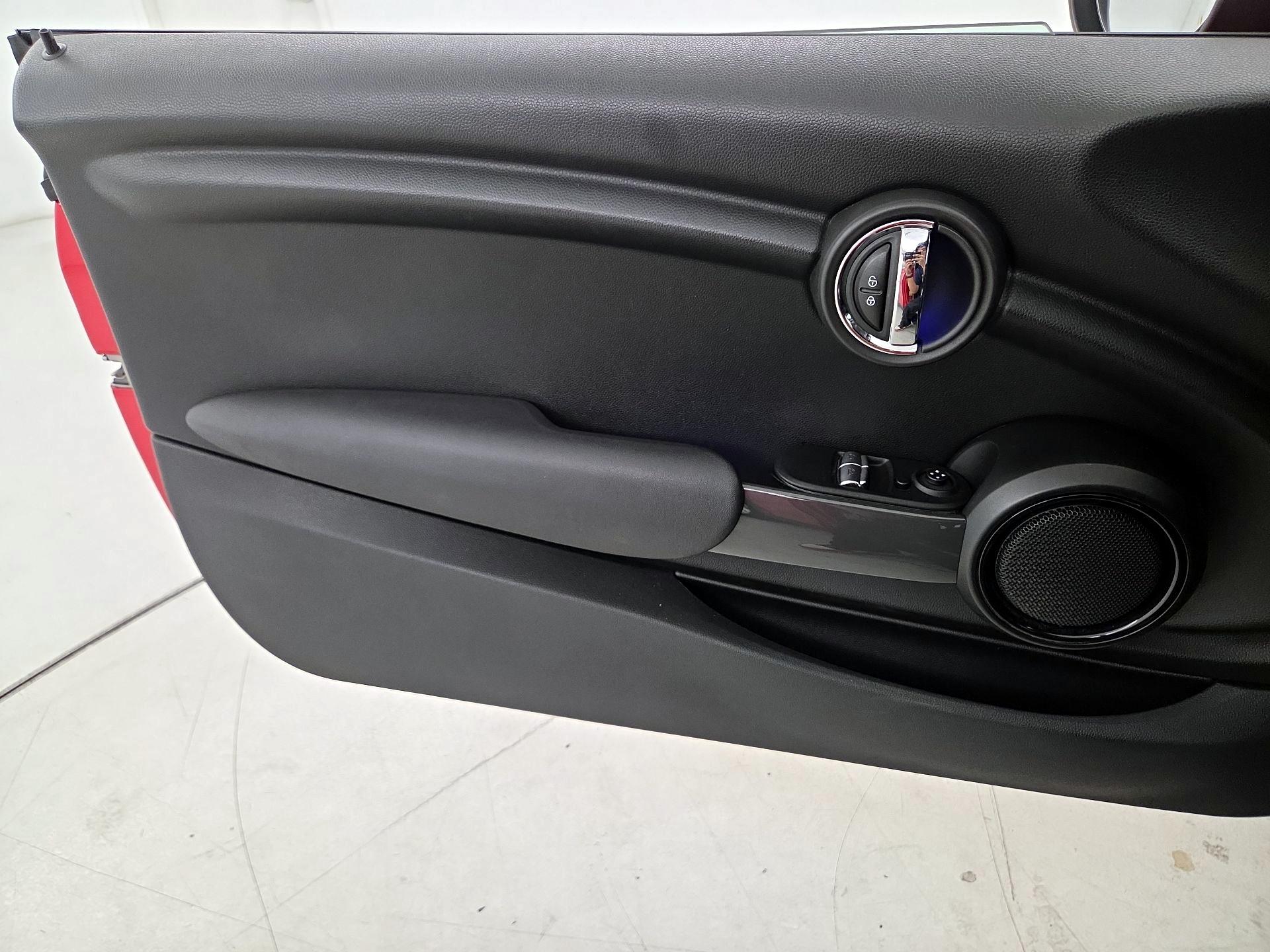 Thumbnail: 2020 MINI Cooper Hardtop - 12