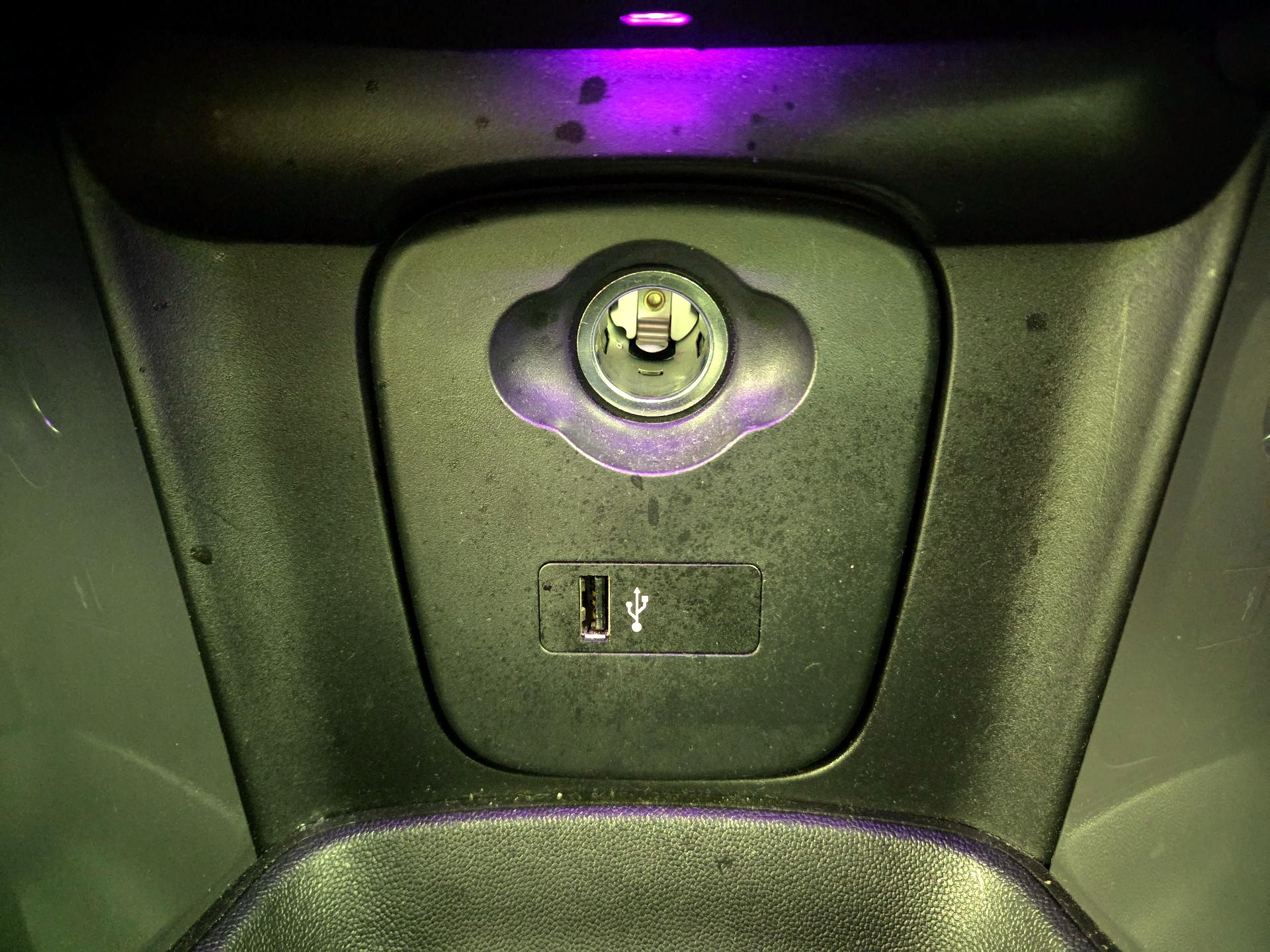 Thumbnail: 2020 MINI Cooper Hardtop - 18