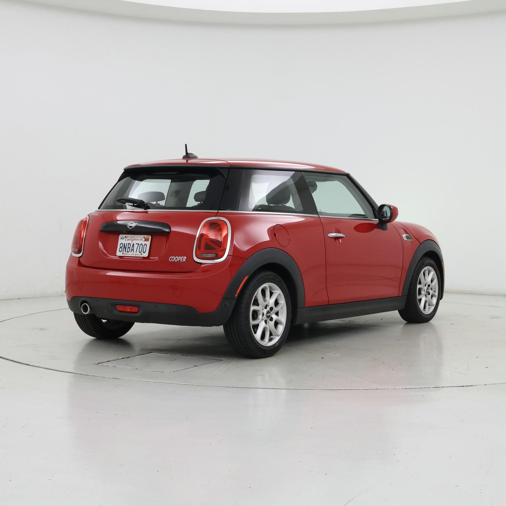 Thumbnail: 2020 MINI Cooper Hardtop - 8