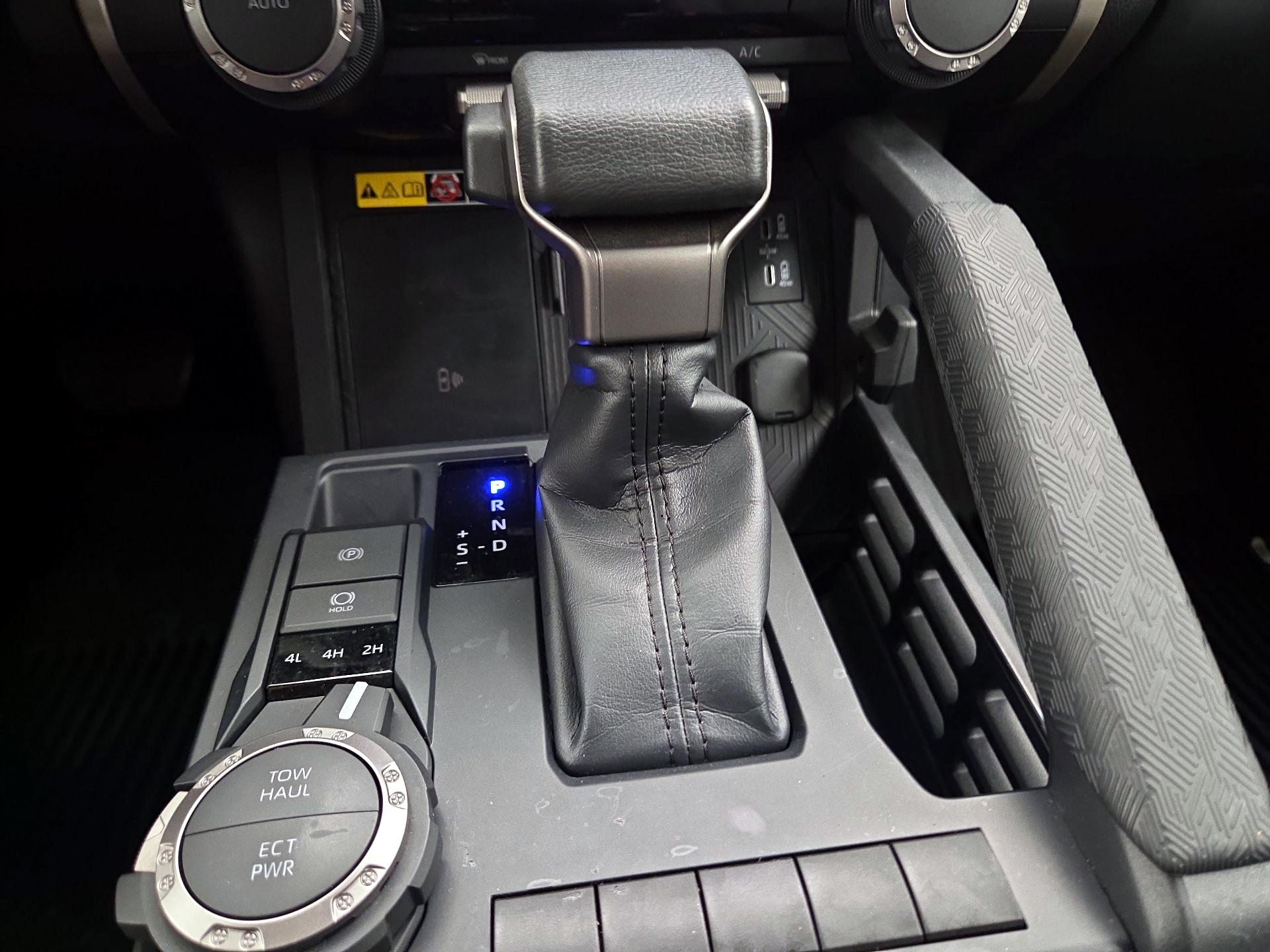 Thumbnail: 2024 Toyota Tacoma - 17