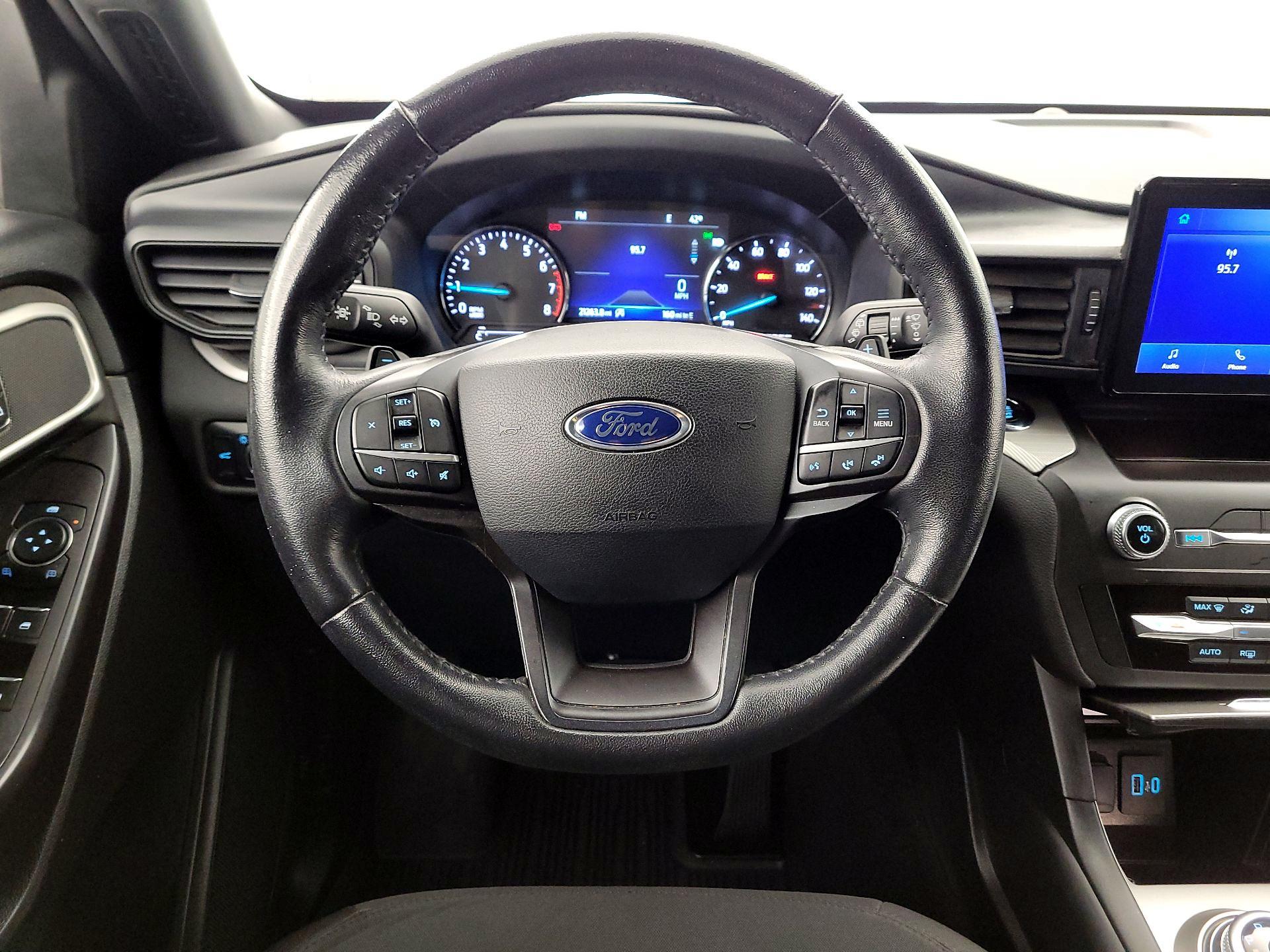 Thumbnail: 2020 Ford Explorer - 10