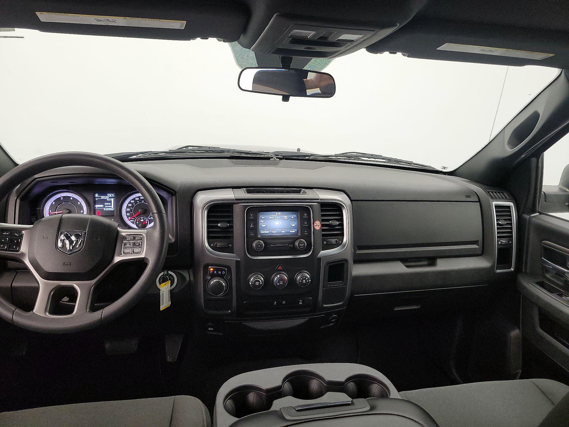 Thumbnail: 2024 RAM 1500 Classic - 9