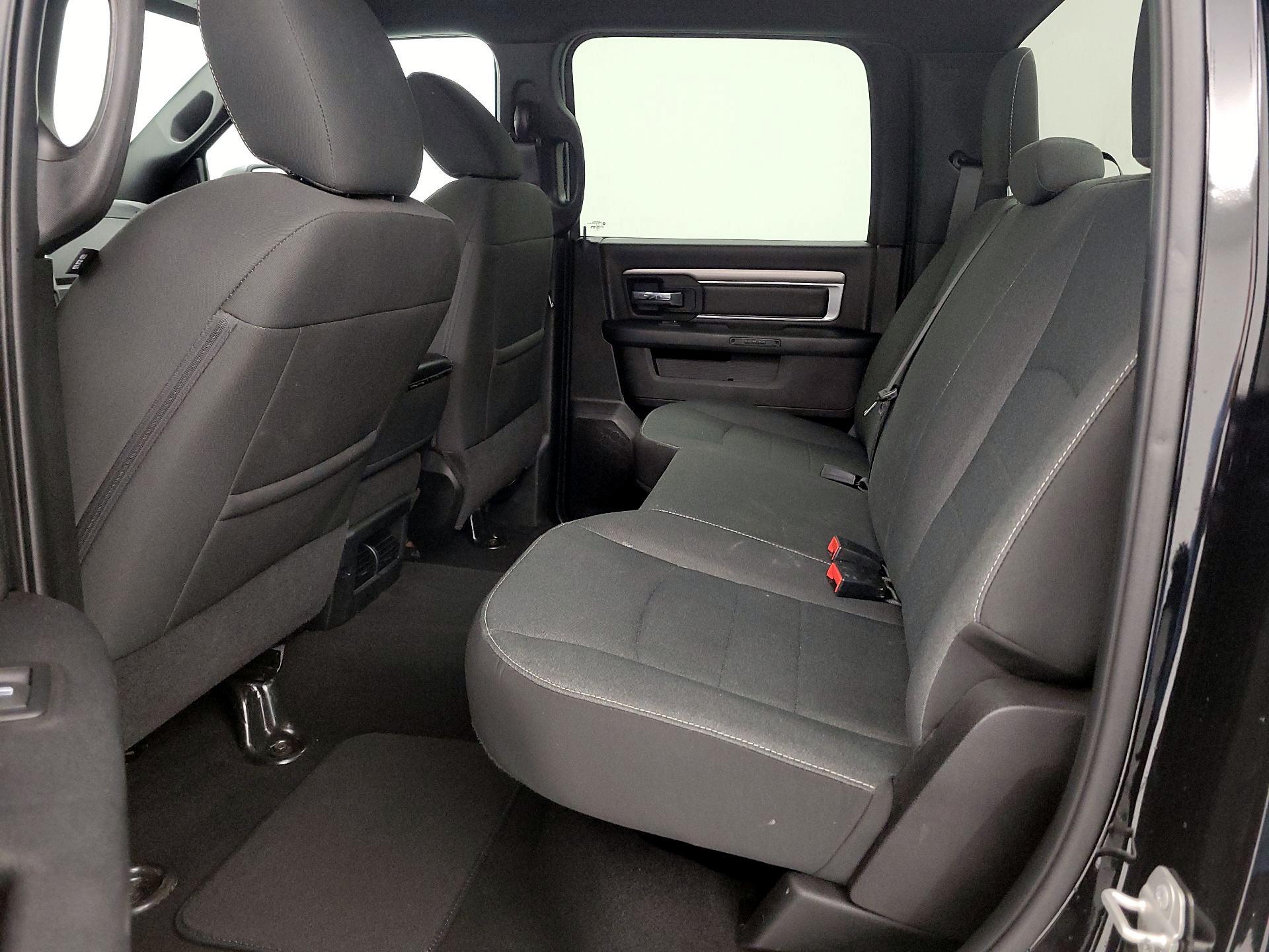 Thumbnail: 2024 RAM 1500 Classic - 19