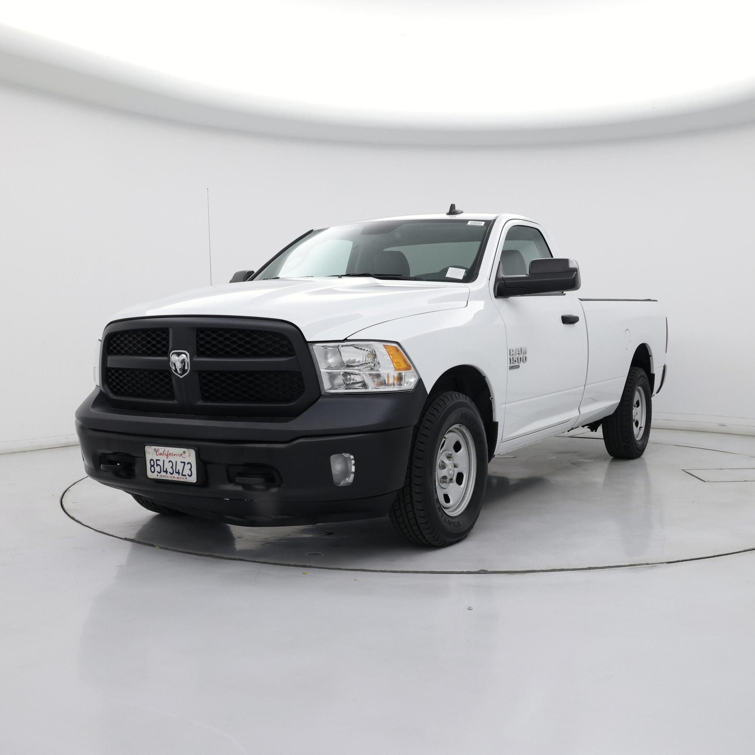 Thumbnail: 2023 RAM 1500 Classic - 4
