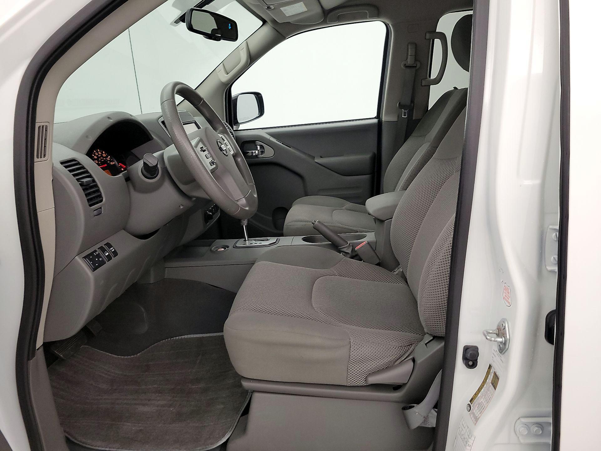 Thumbnail: 2021 Nissan Frontier - 11