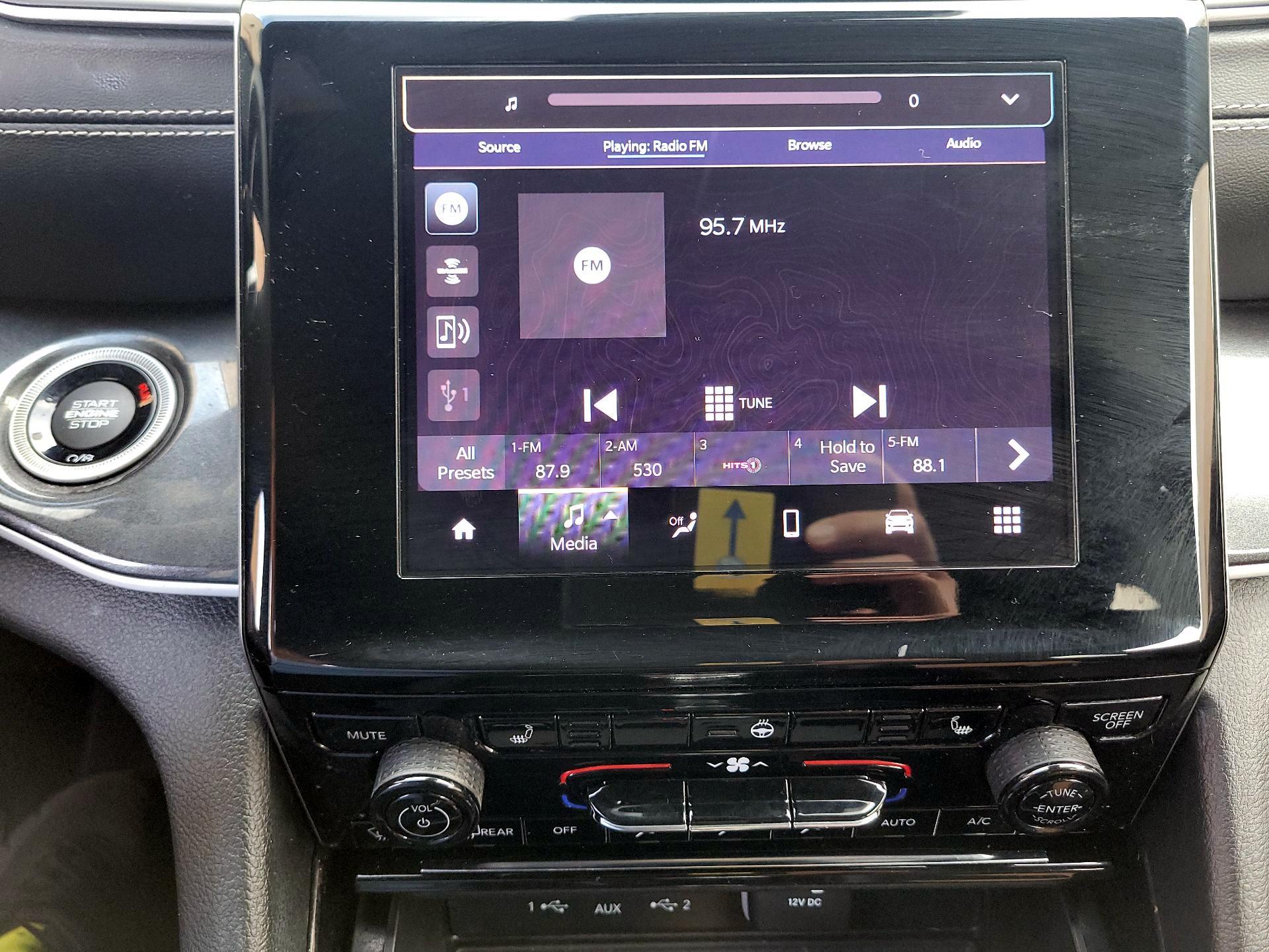 Thumbnail: 2023 Jeep Grand Cherokee - 15