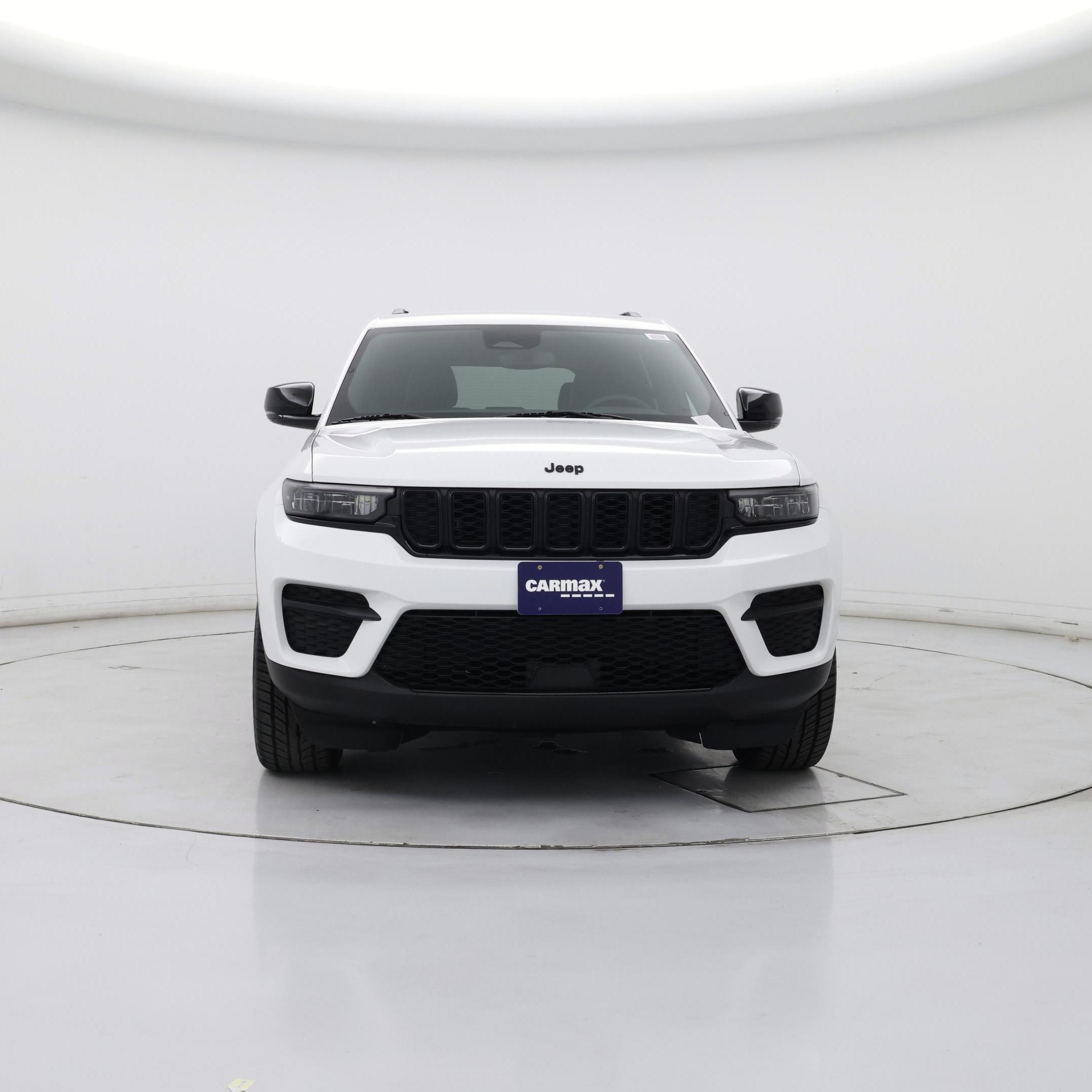 Thumbnail: 2023 Jeep Grand Cherokee - 5