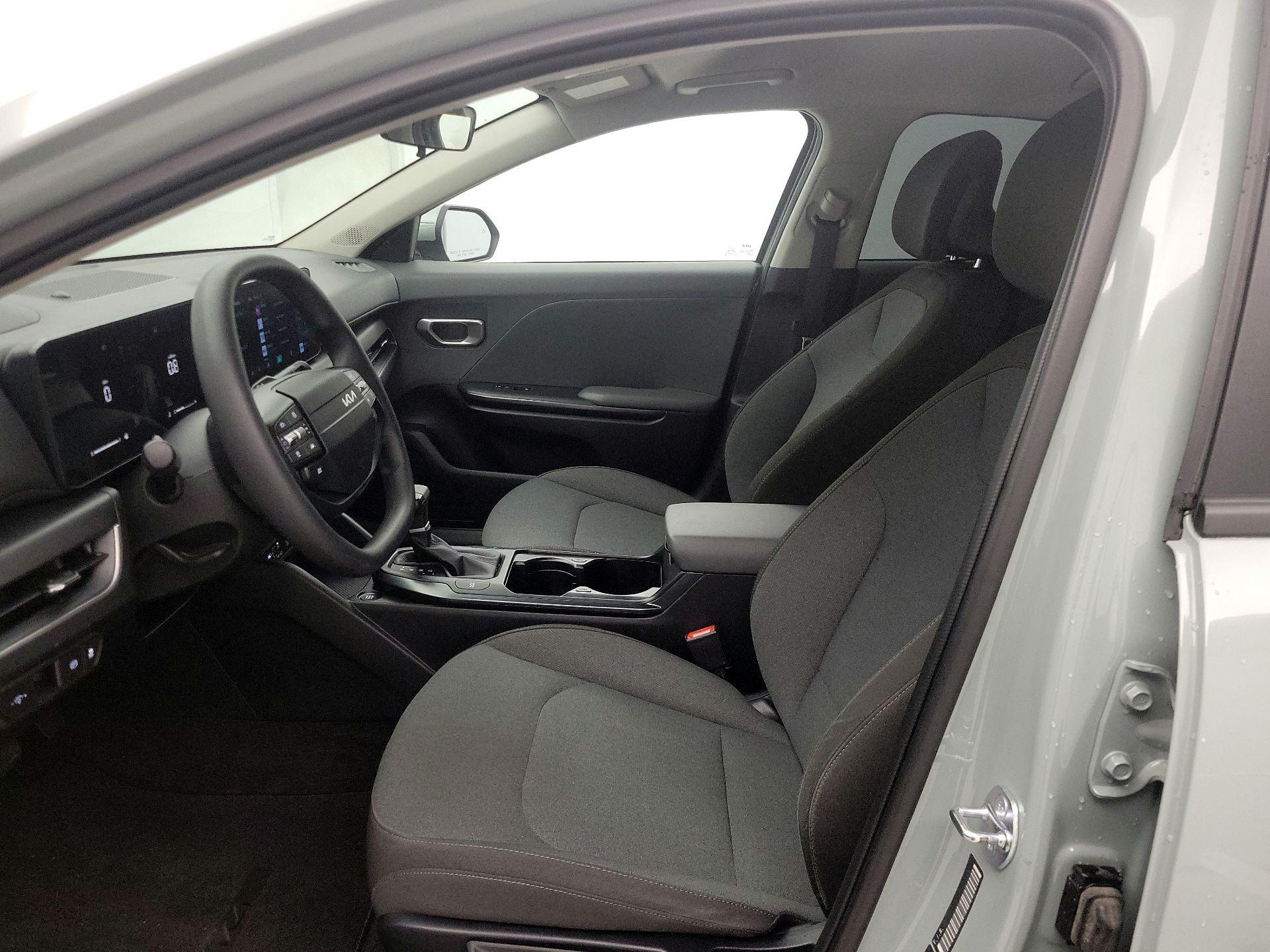 Thumbnail: 2025 Kia K4 - 11