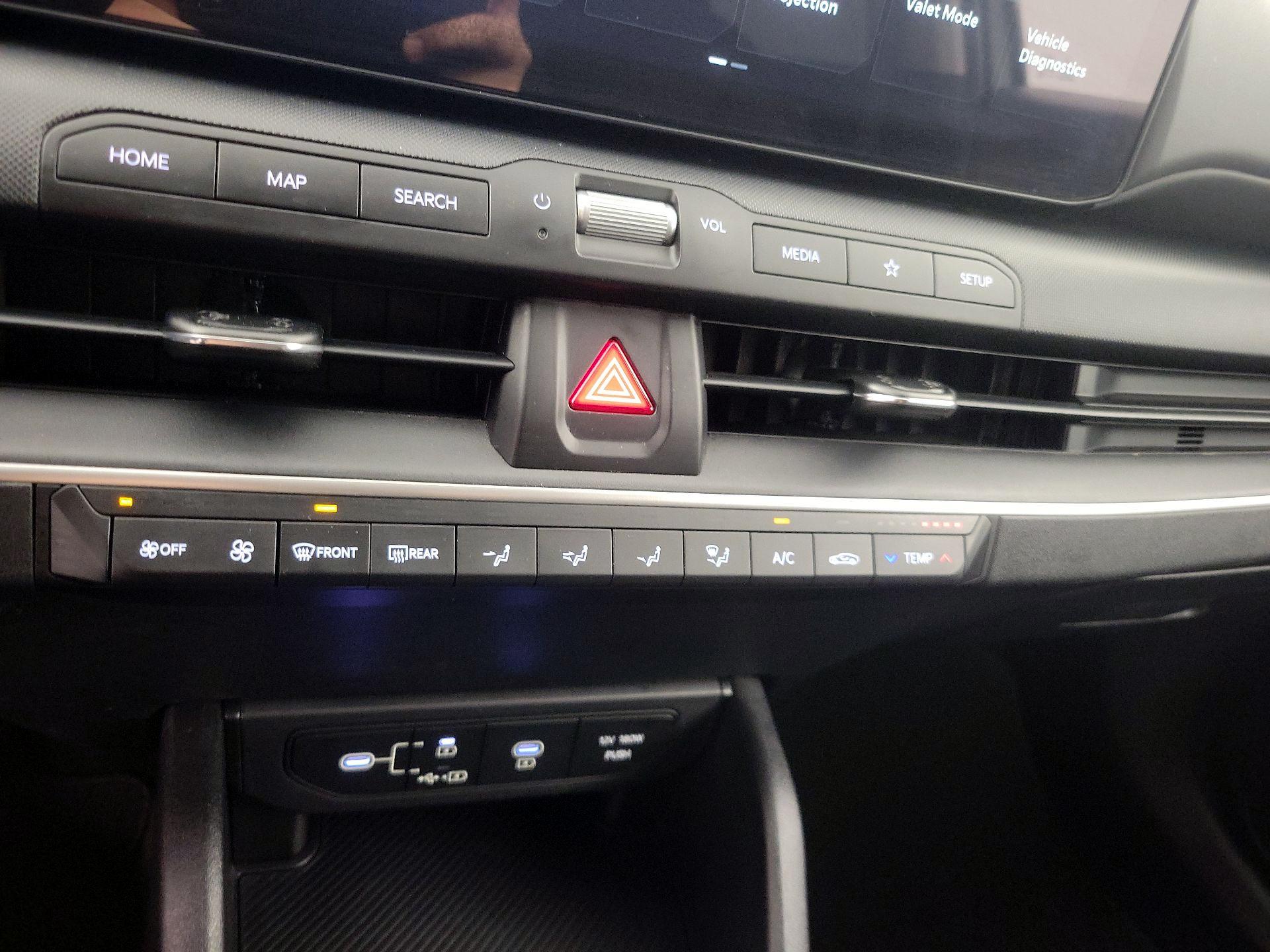 Thumbnail: 2025 Kia K4 - 16