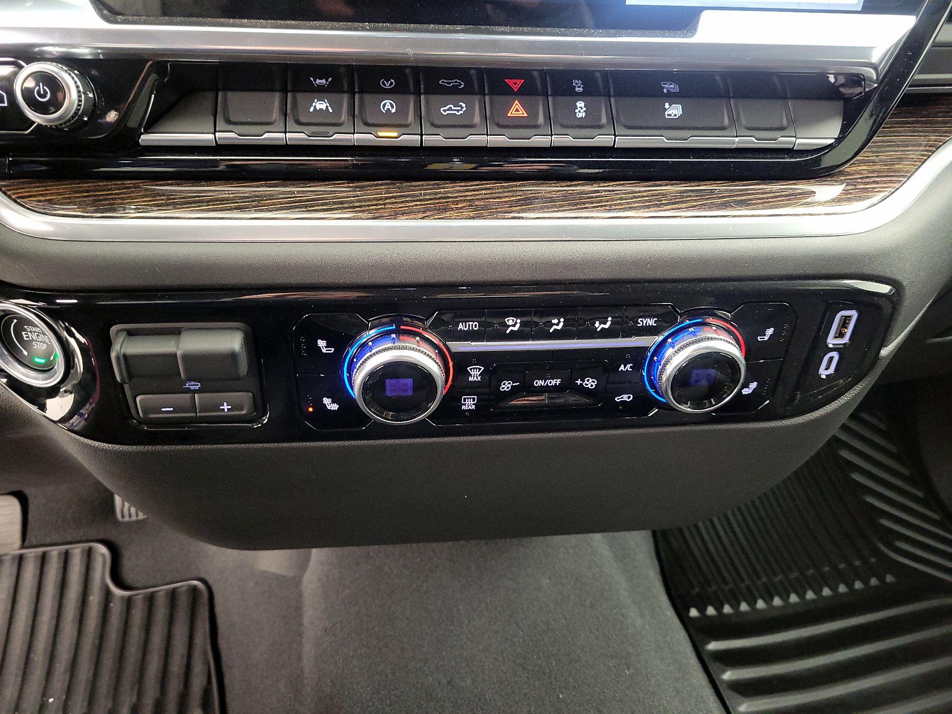 Thumbnail: 2025 GMC Sierra 1500 - 17