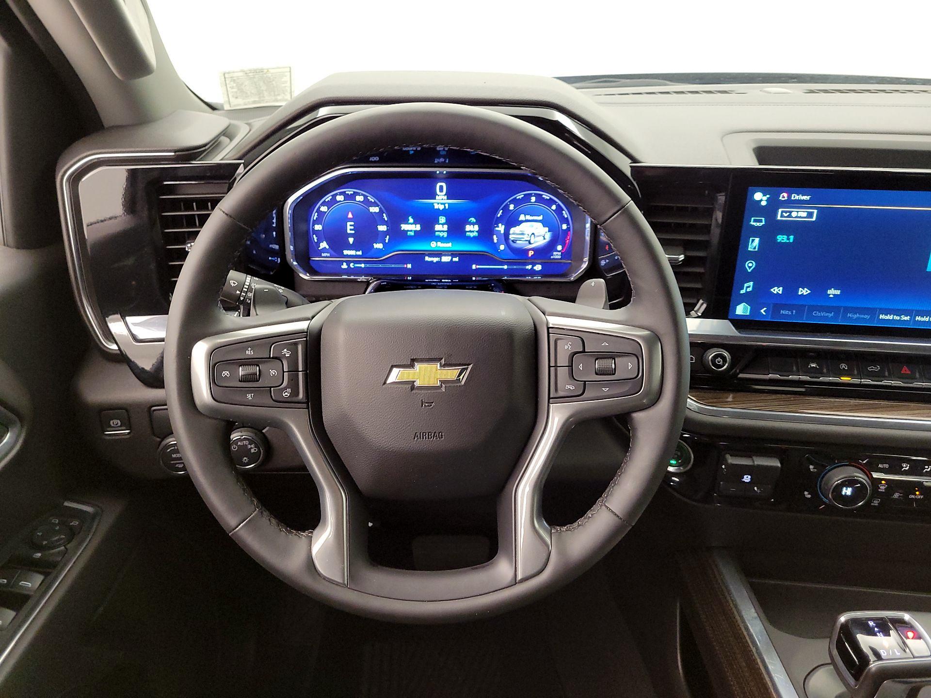 Thumbnail: 2025 Chevrolet Silverado 1500 - 10