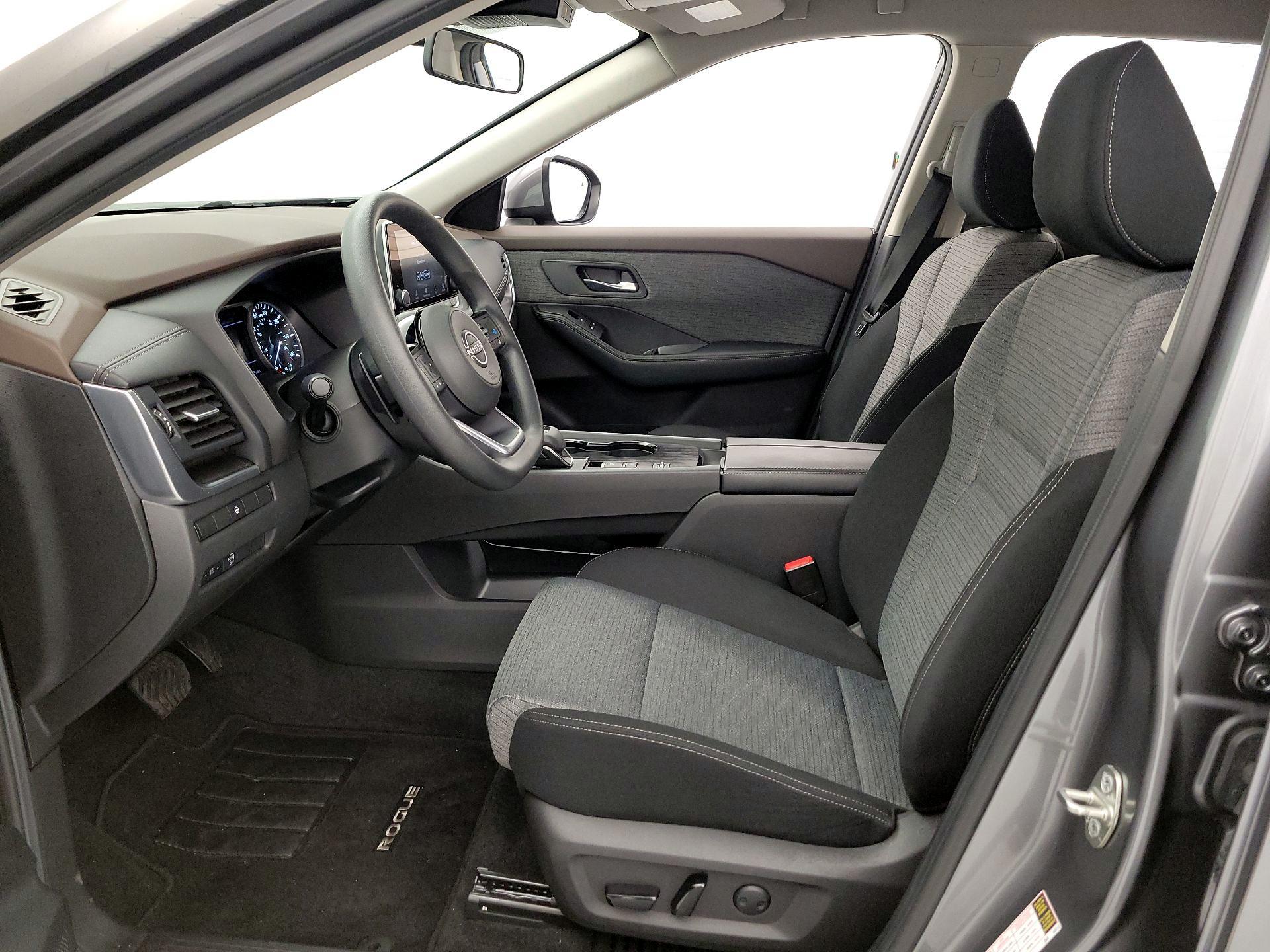 Thumbnail: 2023 Nissan Rogue - 11