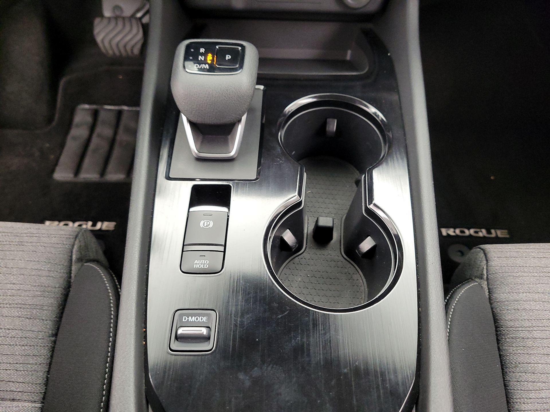 Thumbnail: 2023 Nissan Rogue - 17