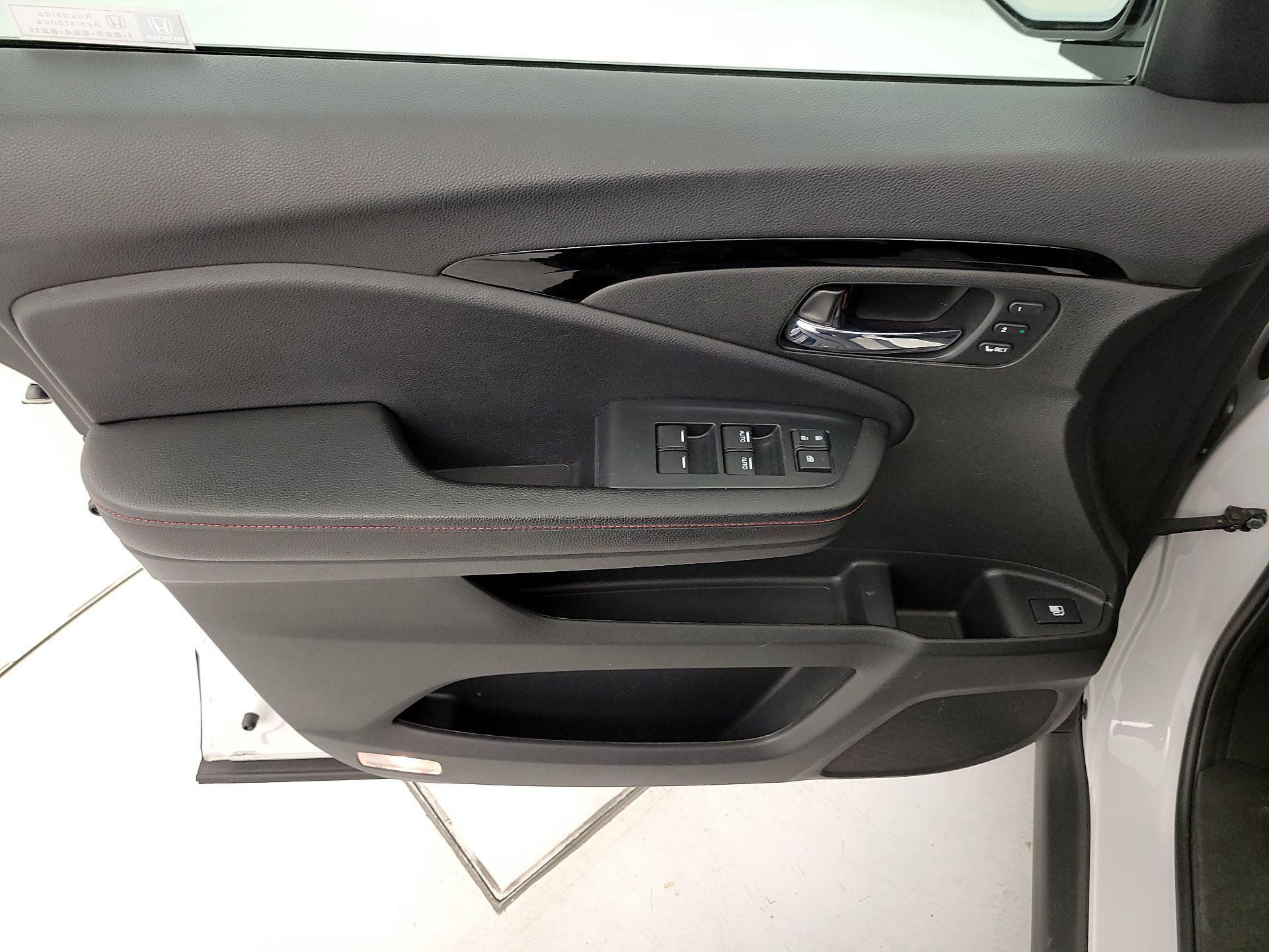 Thumbnail: 2023 Honda Ridgeline - 12