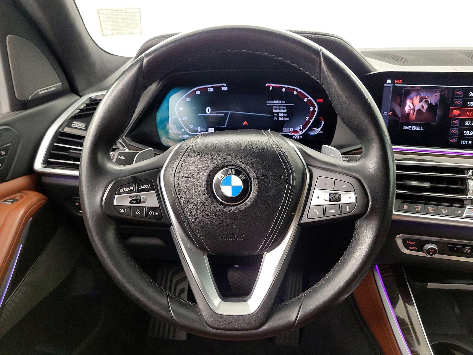 2020 BMW X5 40i - Photo 11
