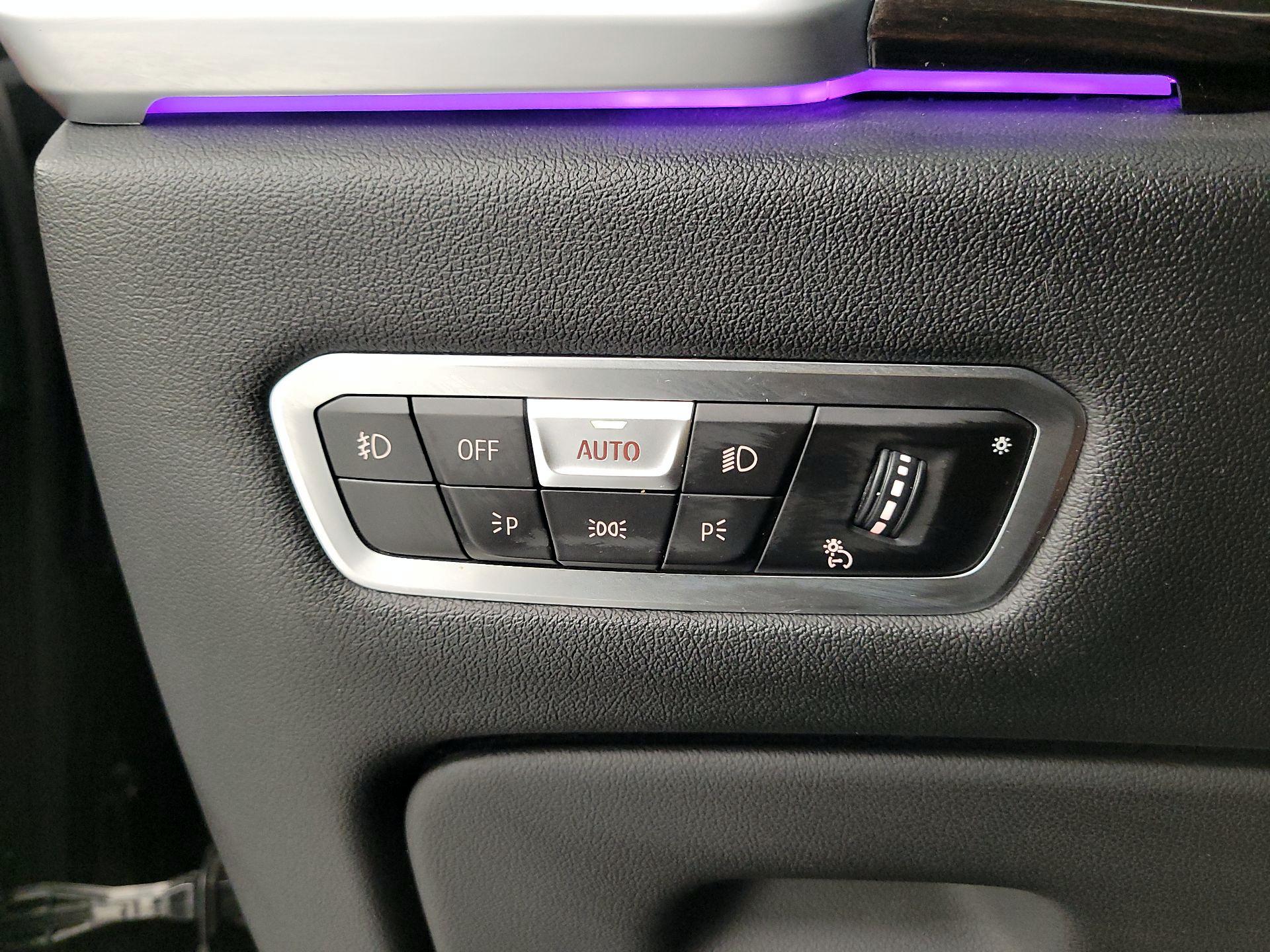 Thumbnail: 2020 BMW X5 - 13