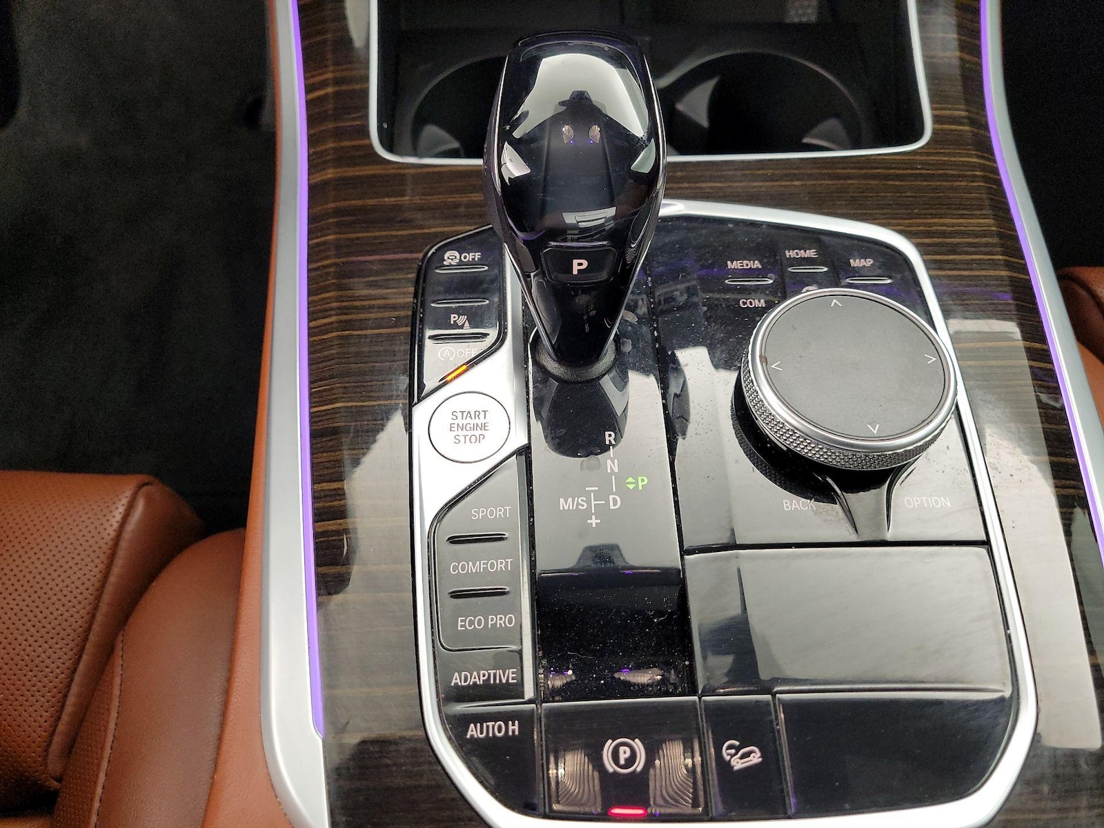 2020 BMW X5 40i - Photo 18