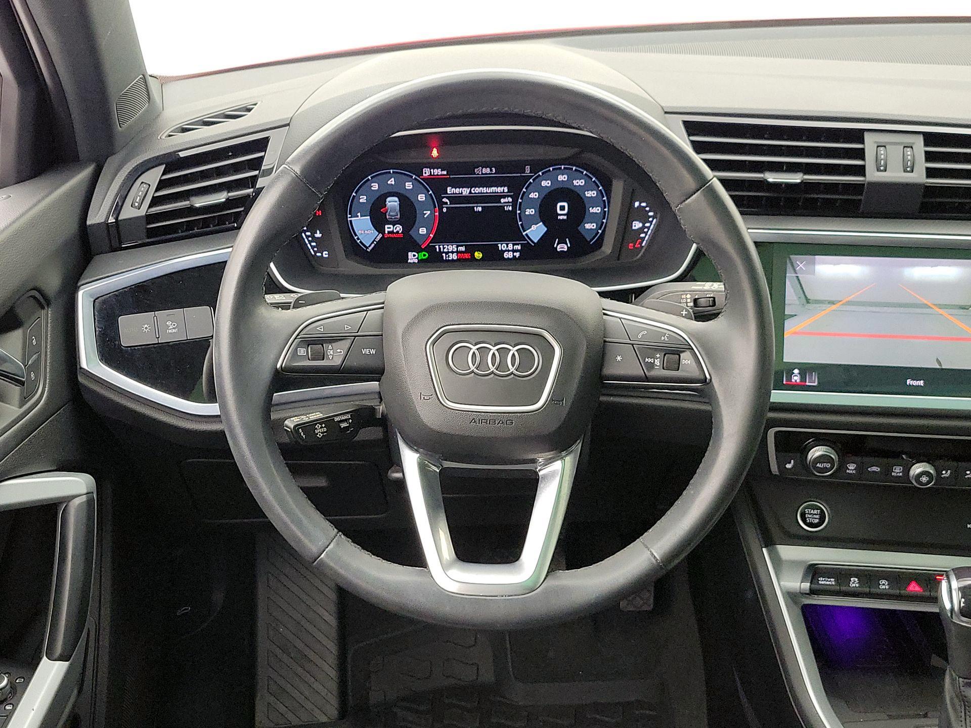 Thumbnail: 2023 Audi Q3 - 10