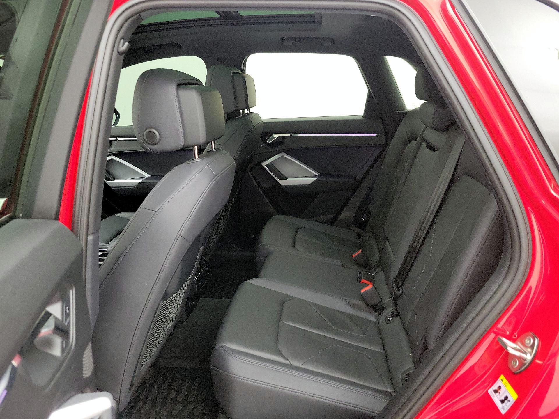 Thumbnail: 2023 Audi Q3 - 20