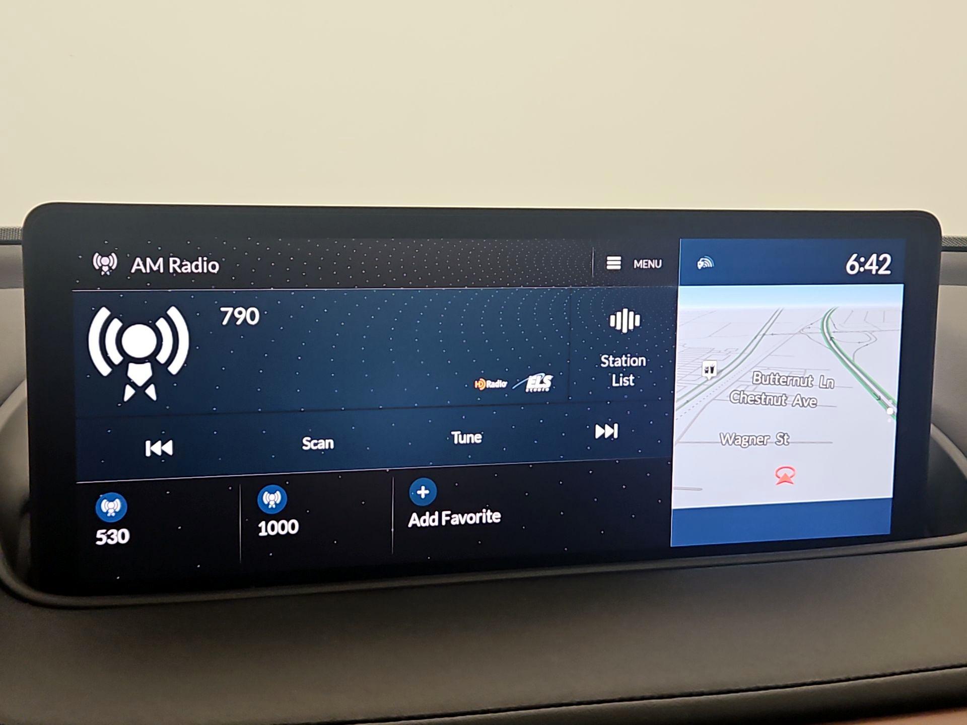 Thumbnail: 2022 Acura MDX - 16