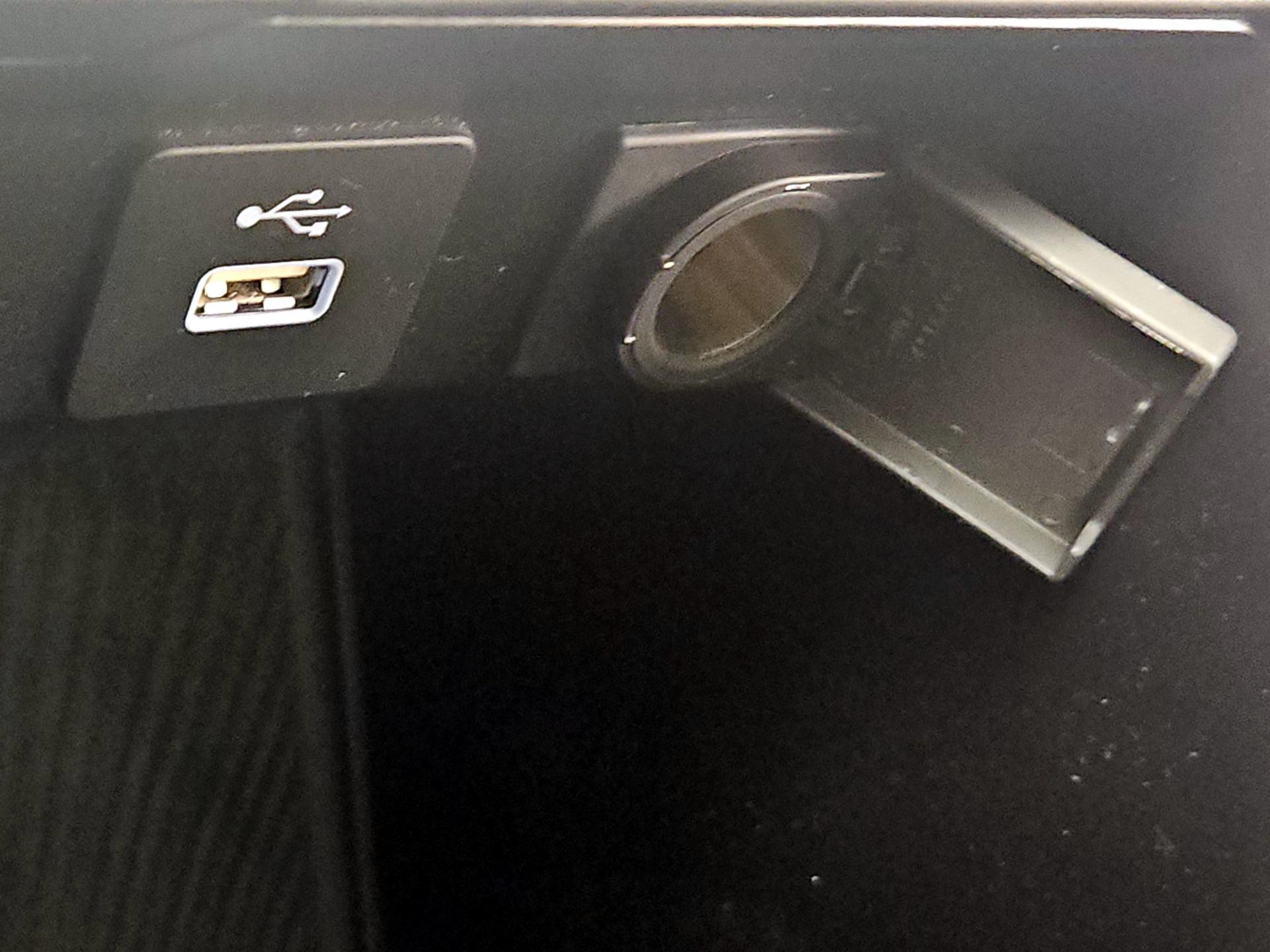 Thumbnail: 2022 Acura MDX - 19