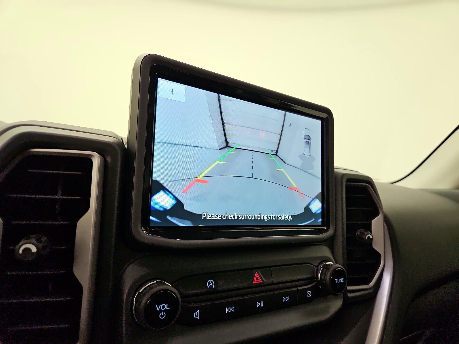 Thumbnail: 2022 Ford Bronco Sport - 14