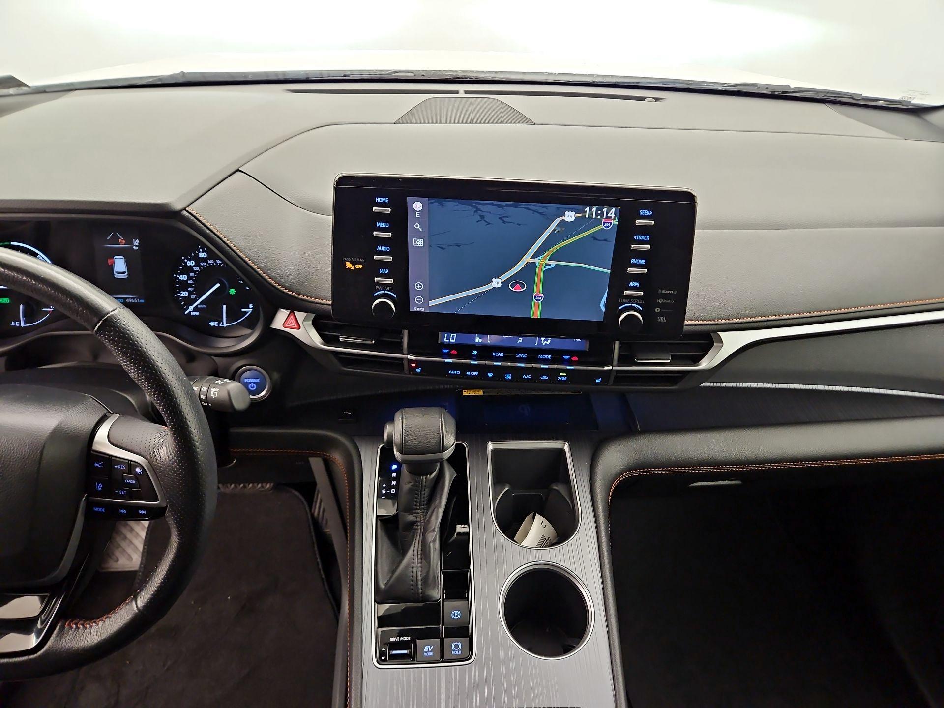 Thumbnail: 2022 Toyota Sienna - 9