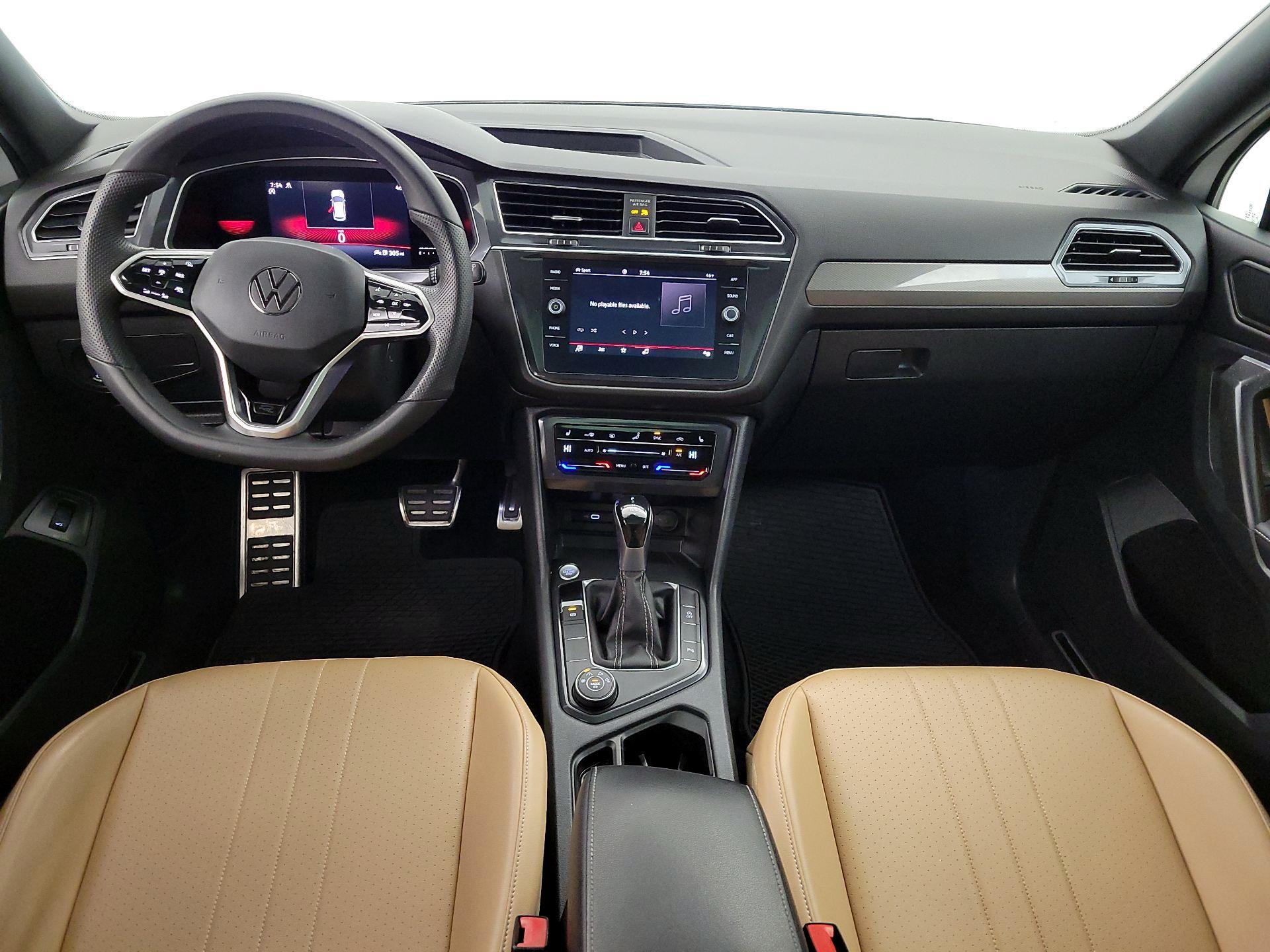 Thumbnail: 2022 Volkswagen Tiguan - 9