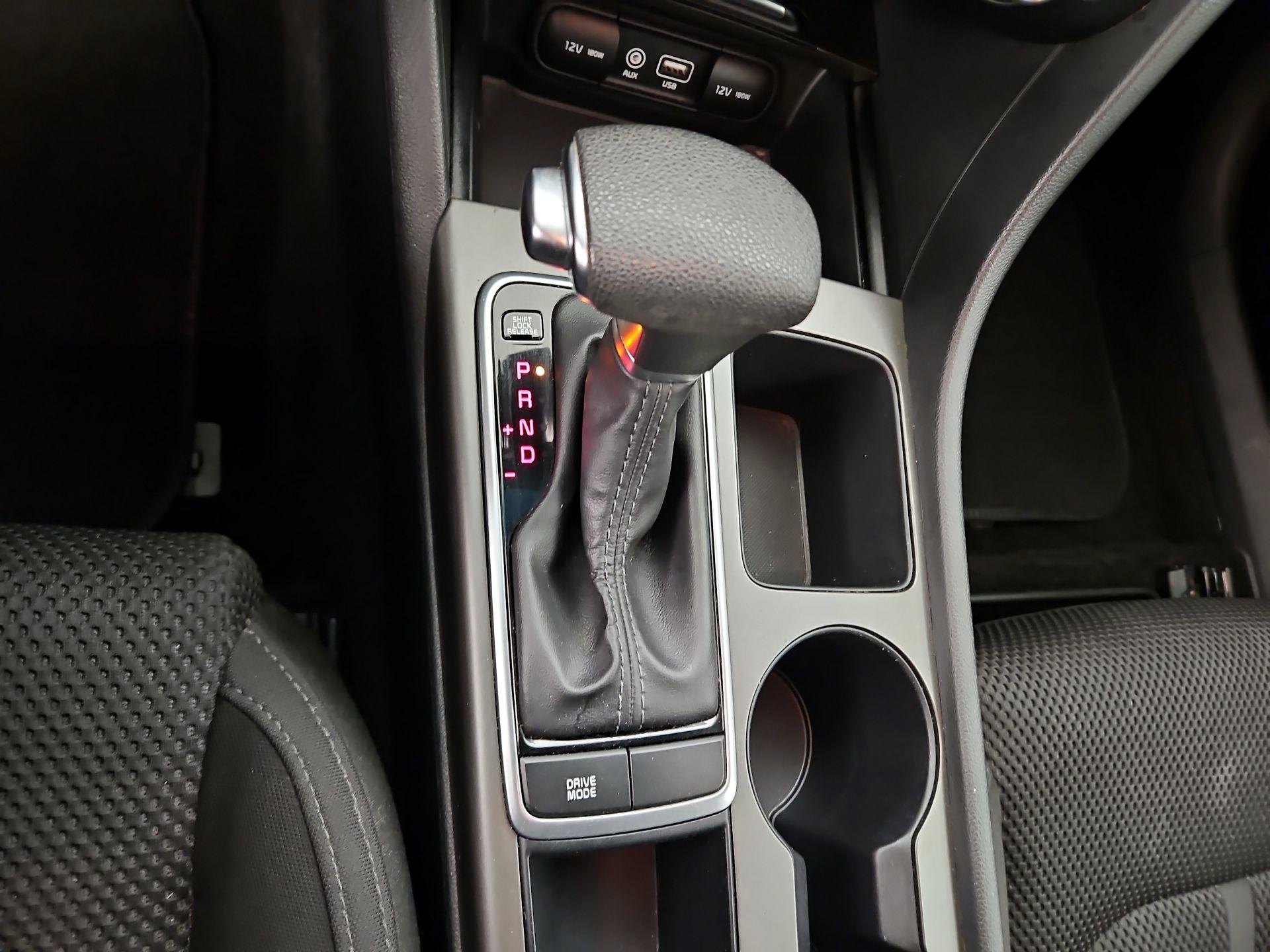 Thumbnail: 2020 Kia Optima - 17