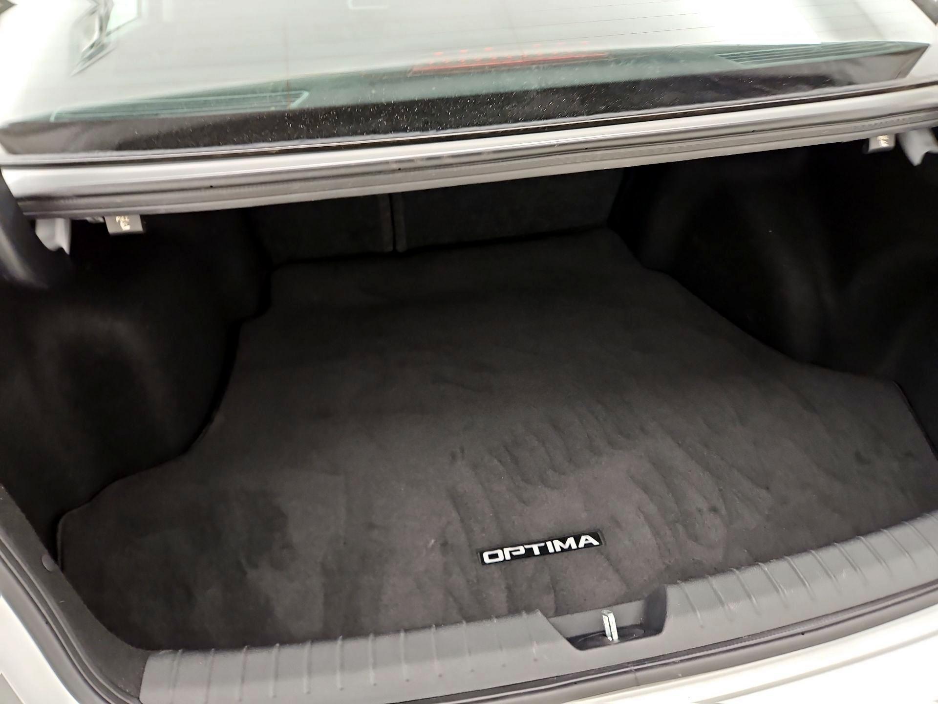 Thumbnail: 2020 Kia Optima - 20