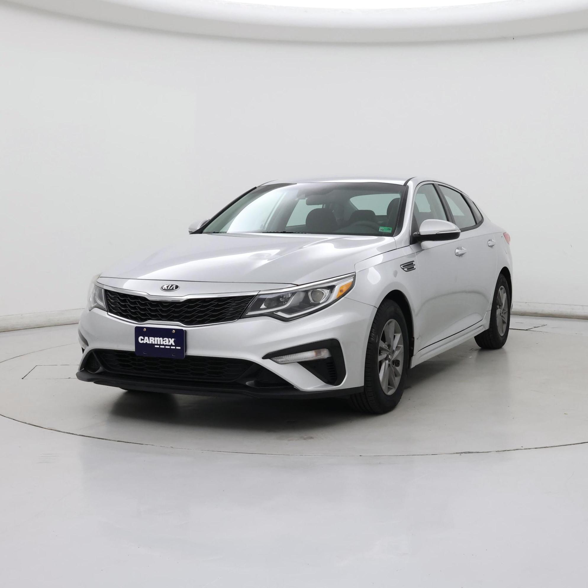 Thumbnail: 2020 Kia Optima - 4