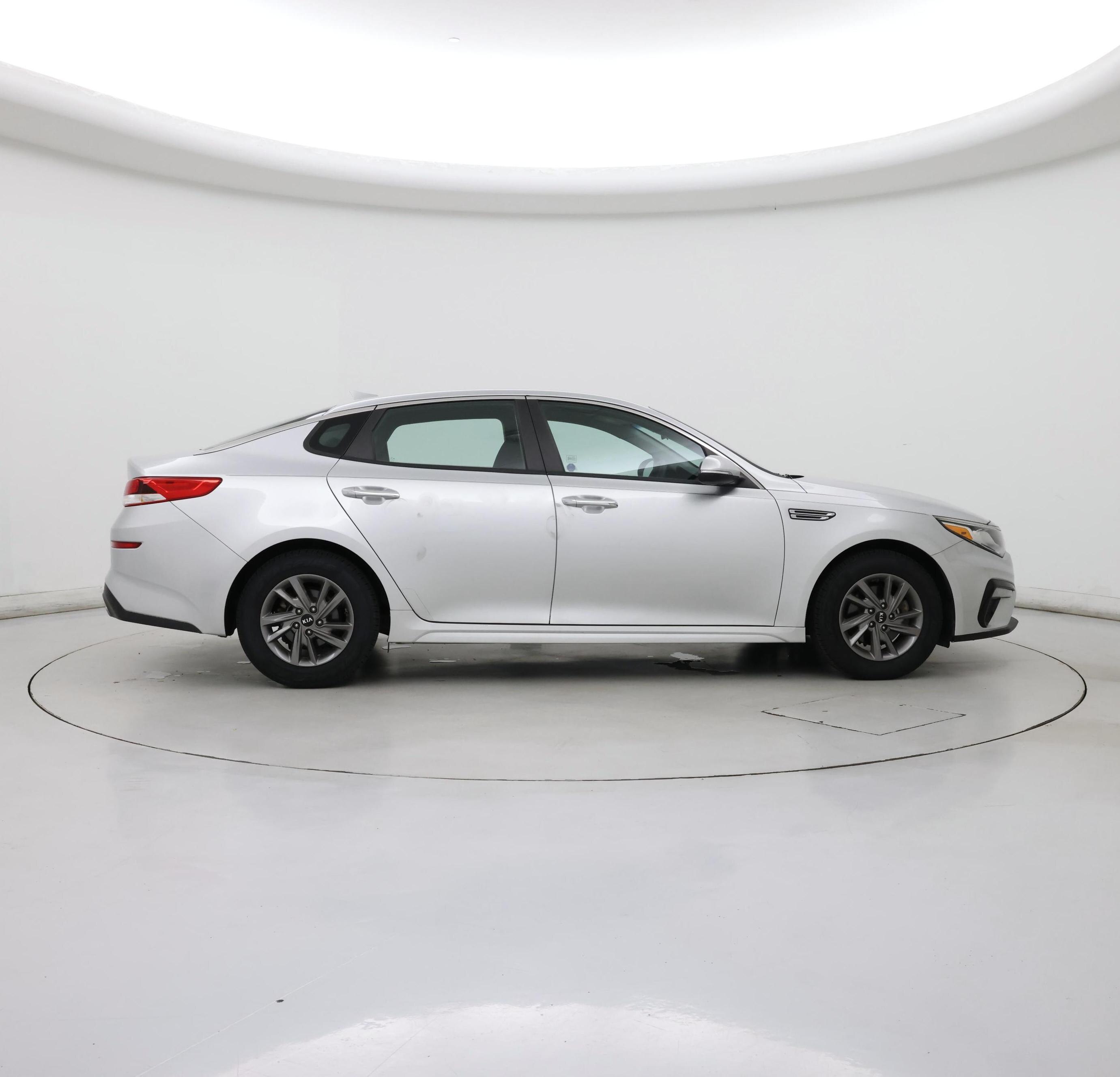 Thumbnail: 2020 Kia Optima - 7