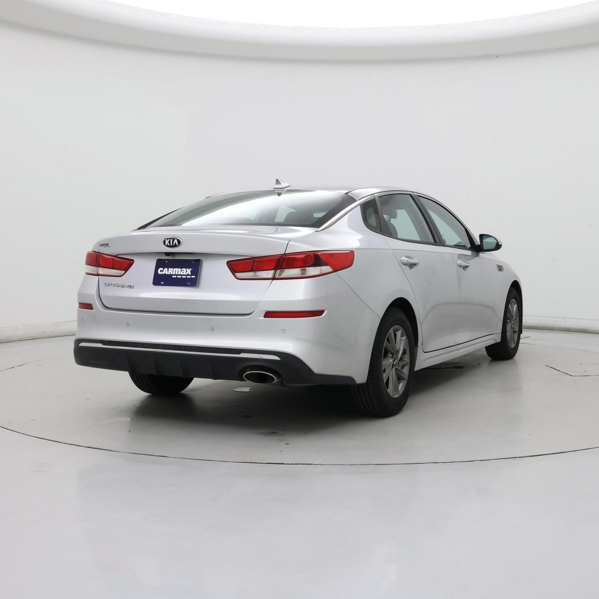 Thumbnail: 2020 Kia Optima - 8