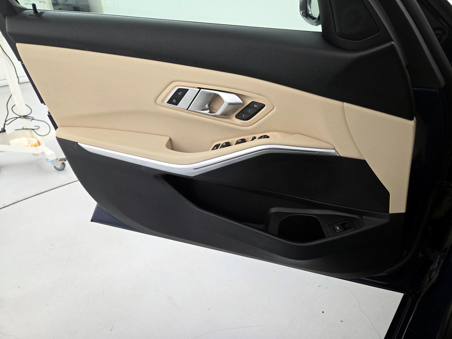 Thumbnail: 2020 BMW 3 Series - 12