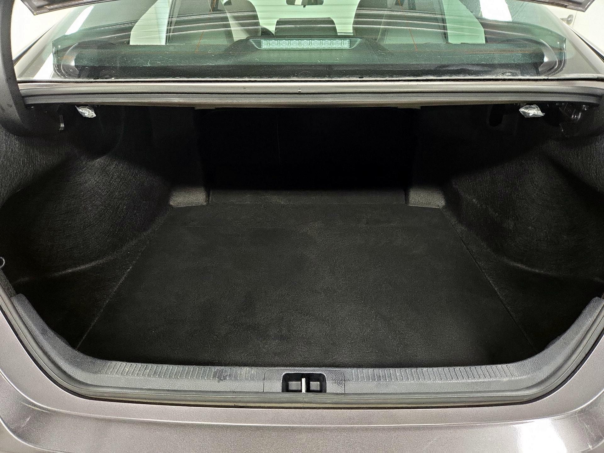 Thumbnail: 2023 Toyota Camry - 20