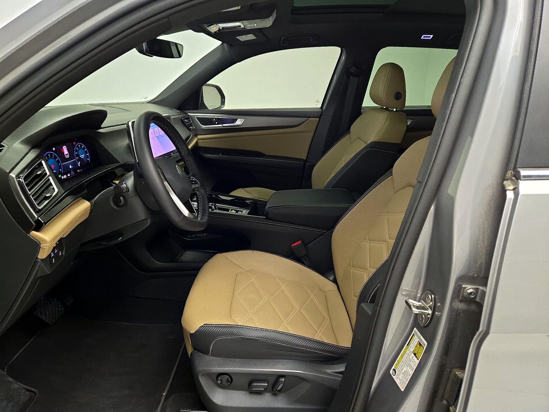 Thumbnail: 2024 Volkswagen Atlas - 11