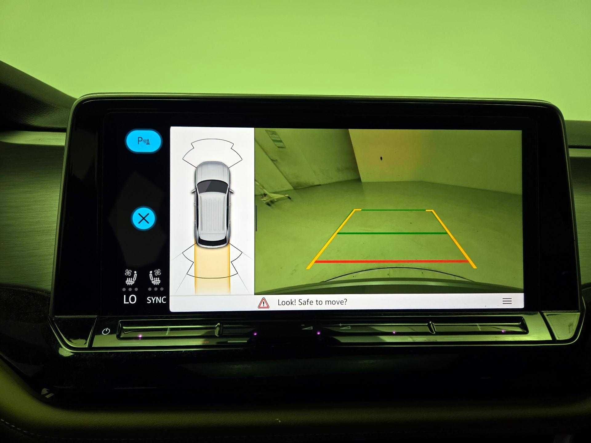 Thumbnail: 2024 Volkswagen Atlas - 14