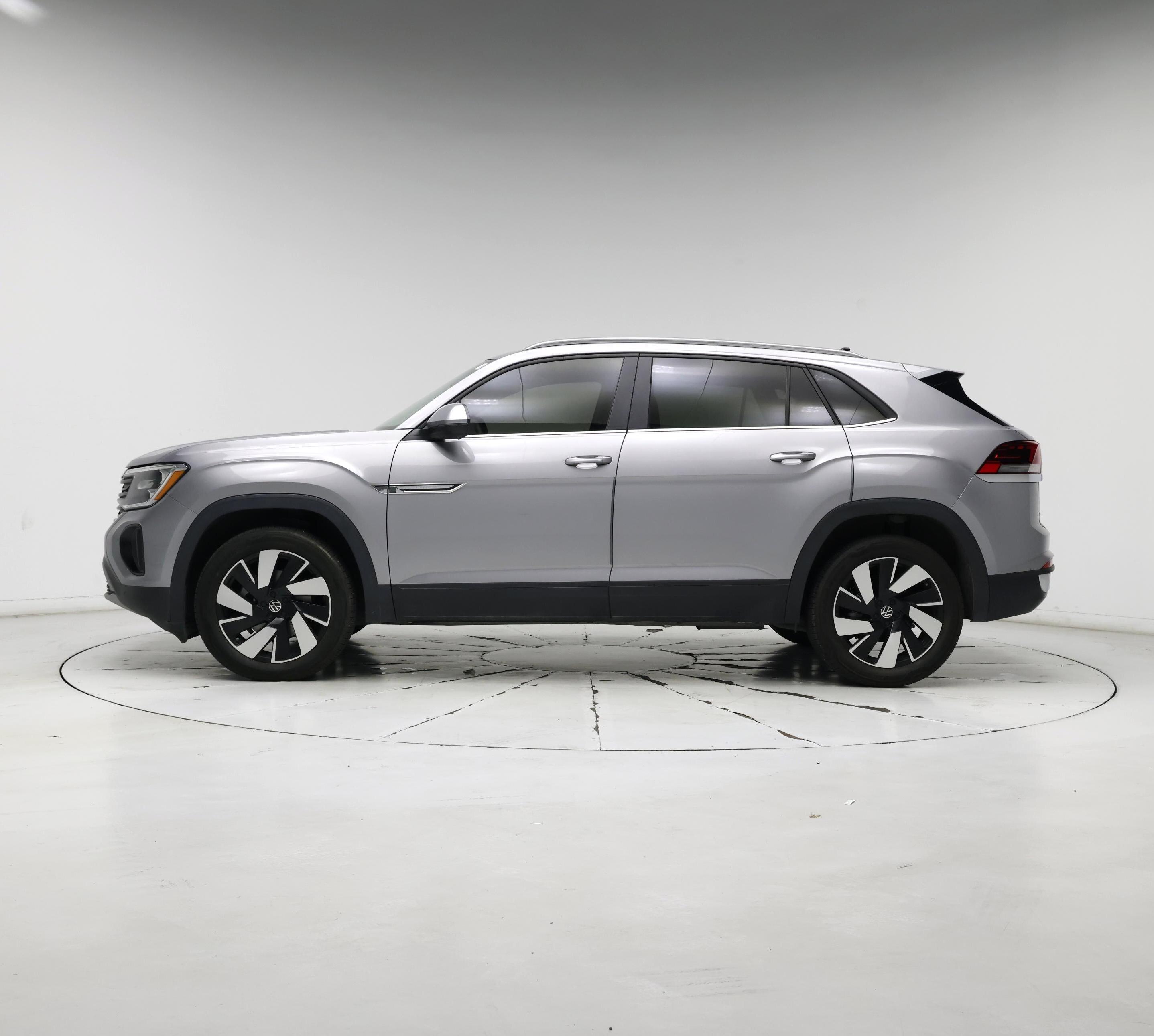 Thumbnail: 2024 Volkswagen Atlas - 3