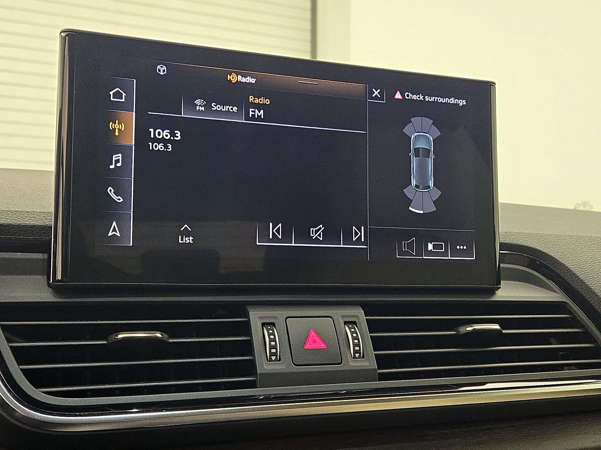 Thumbnail: 2022 Audi Q5 - 15