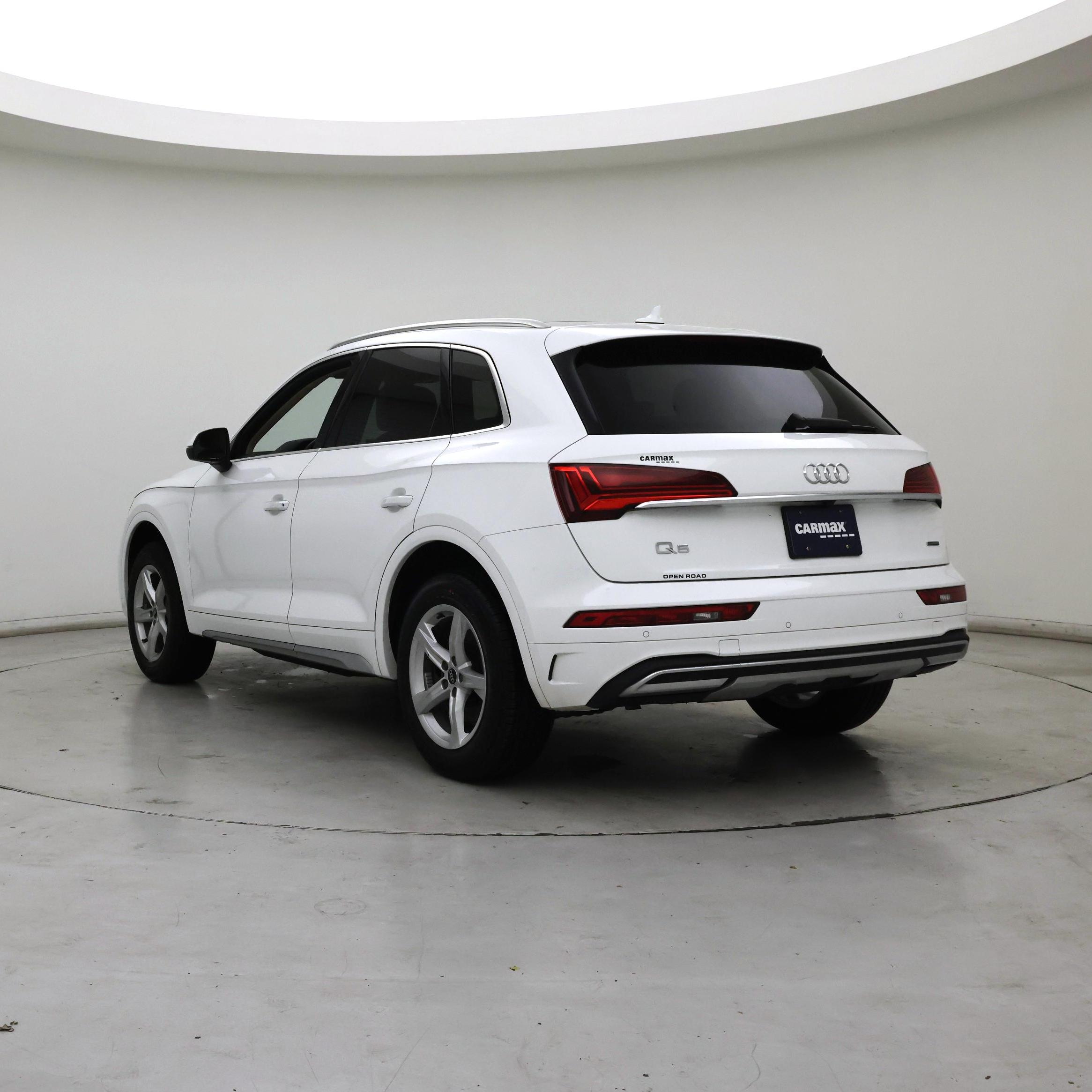 Thumbnail: 2022 Audi Q5 - 2