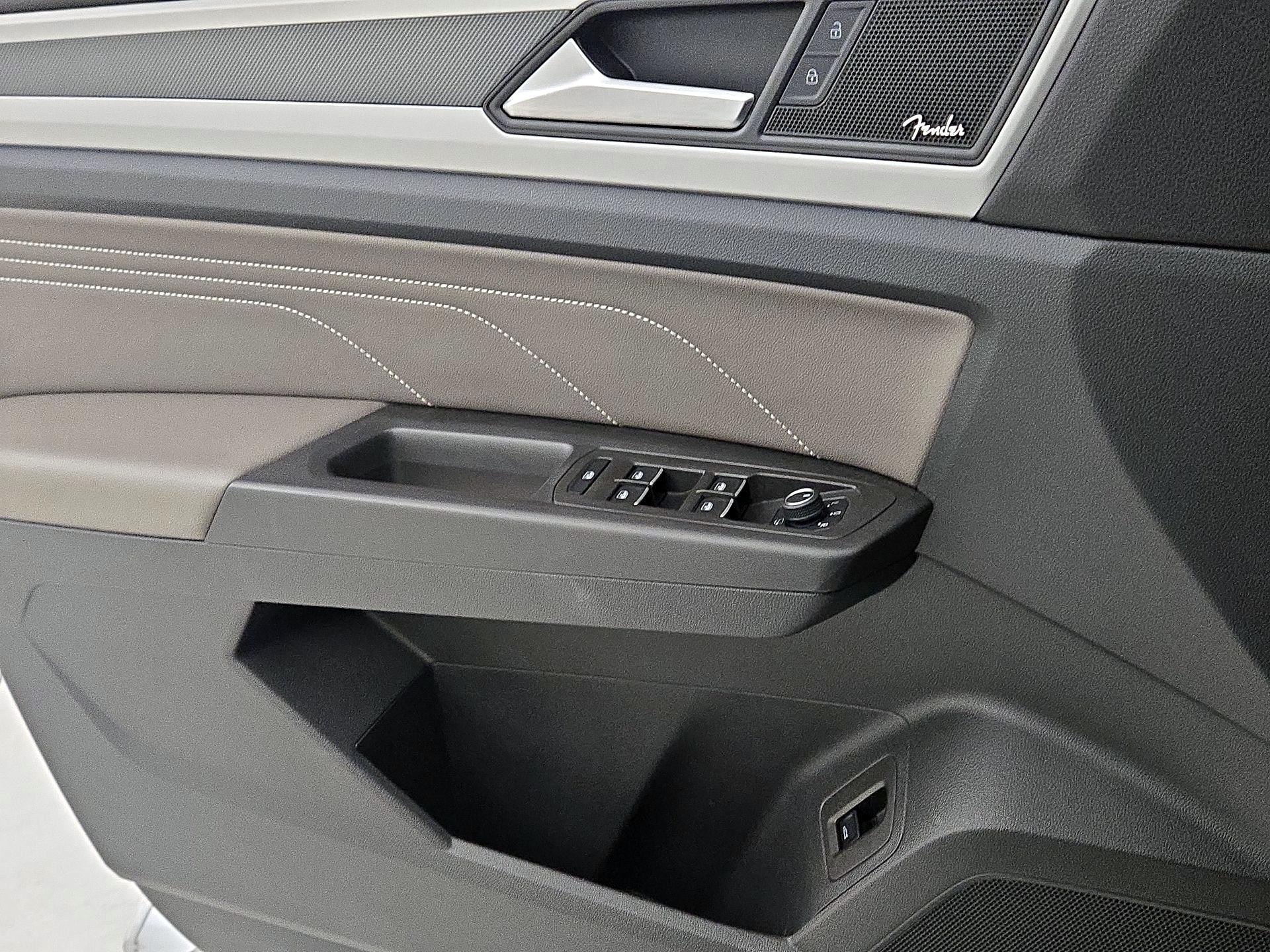 Thumbnail: 2022 Volkswagen Atlas - 12