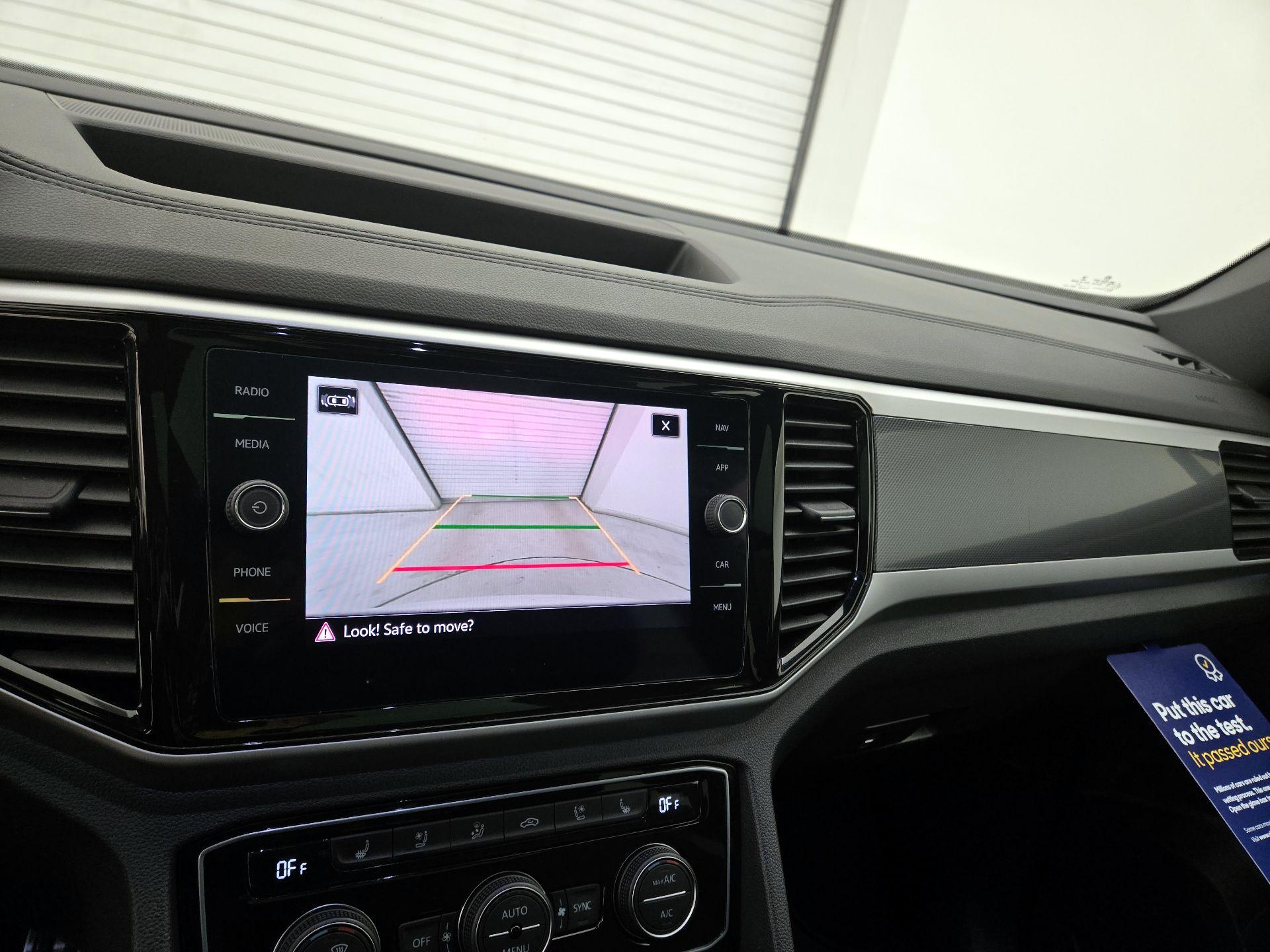 Thumbnail: 2022 Volkswagen Atlas - 13