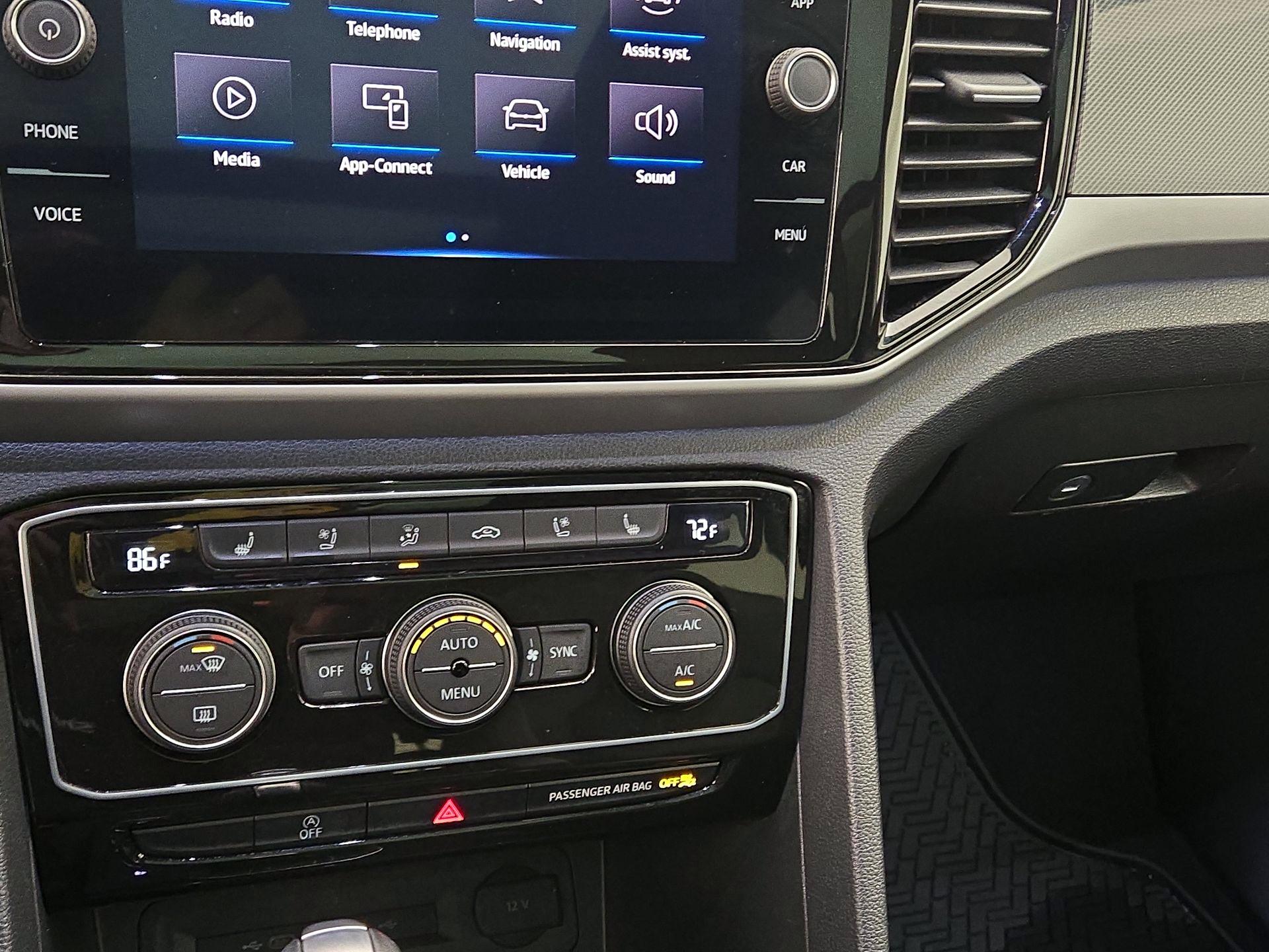 Thumbnail: 2022 Volkswagen Atlas - 15