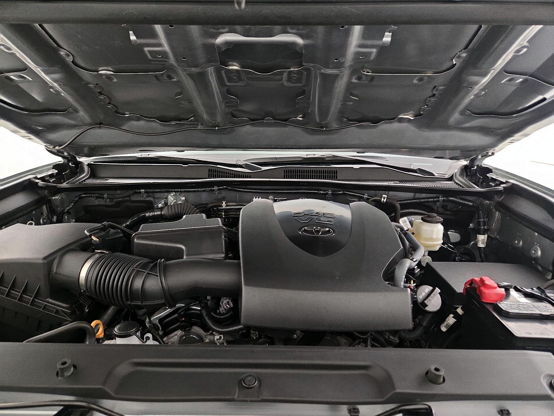 Thumbnail: 2023 Toyota Tacoma - 20