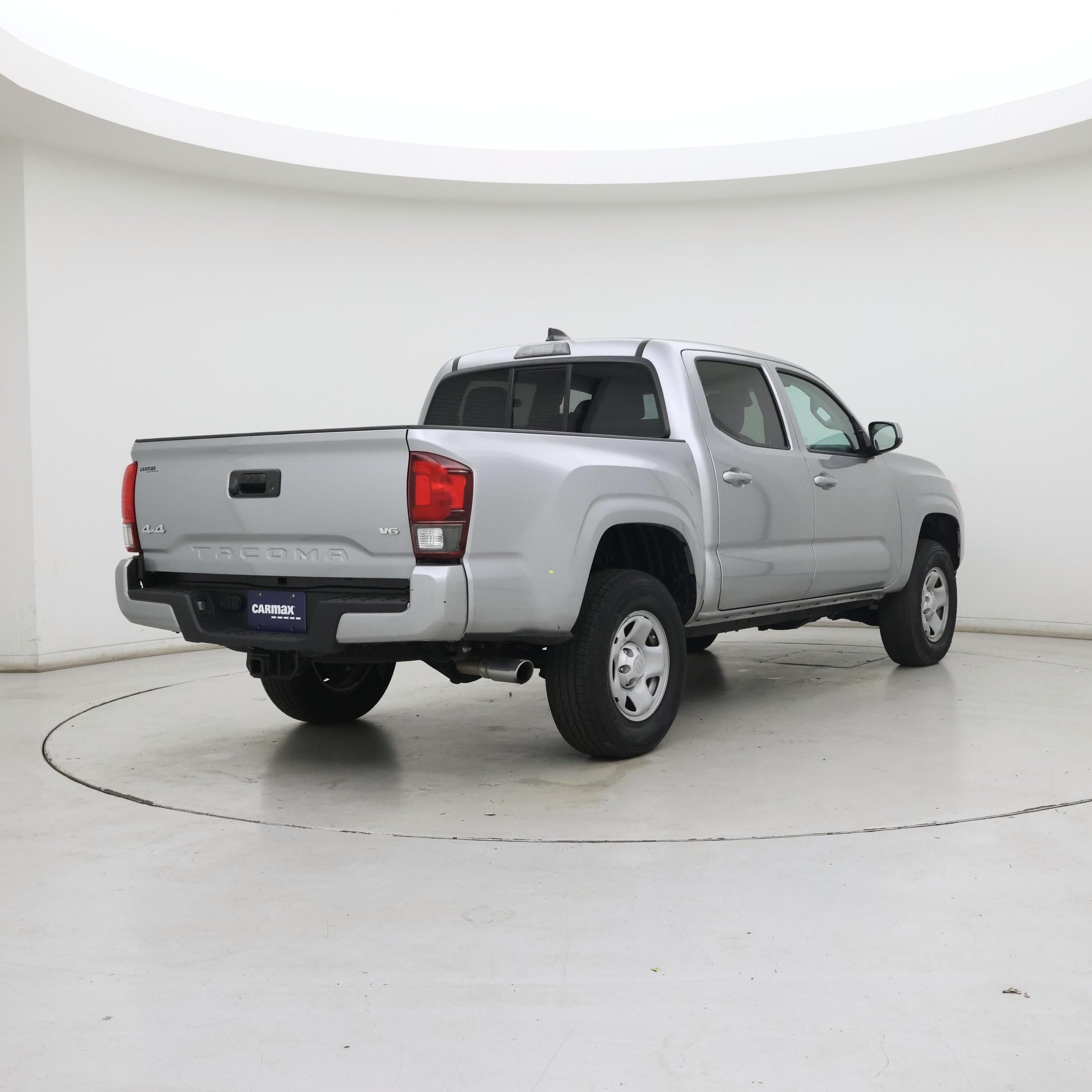 Thumbnail: 2023 Toyota Tacoma - 8